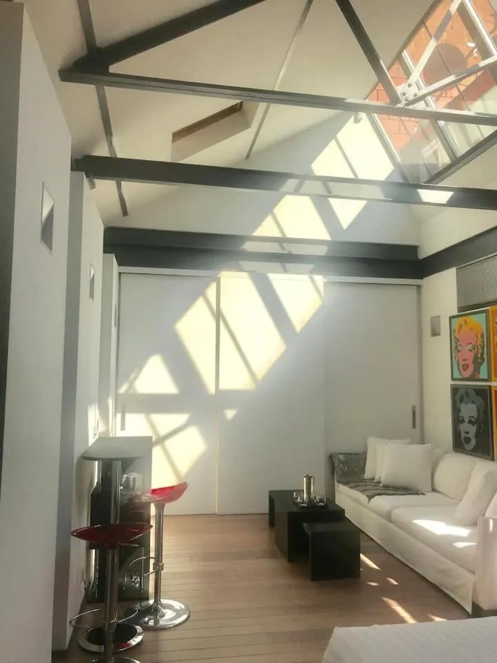 Bed in Les Lofts d'Artistes