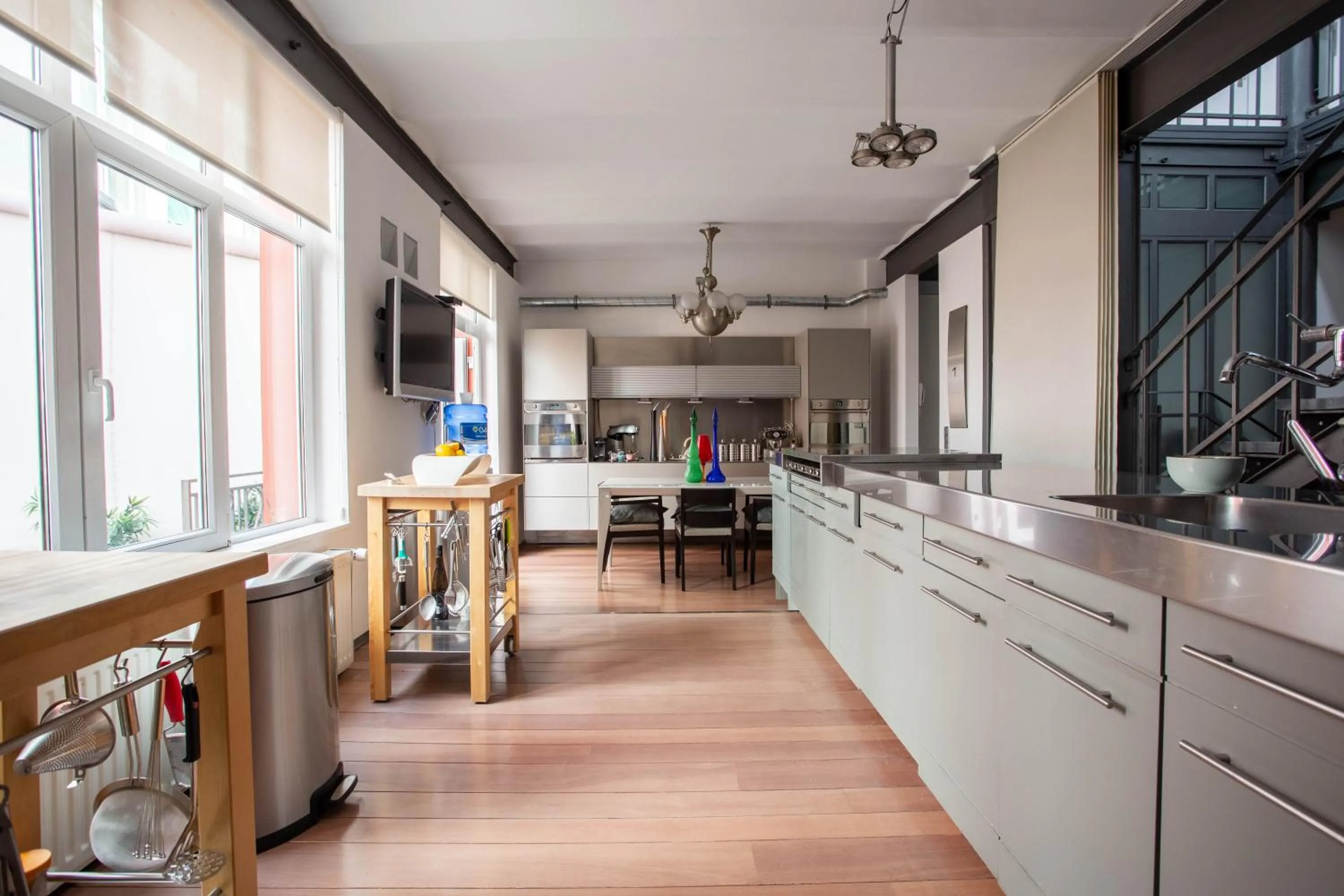 Dining area in Les Lofts d'Artistes