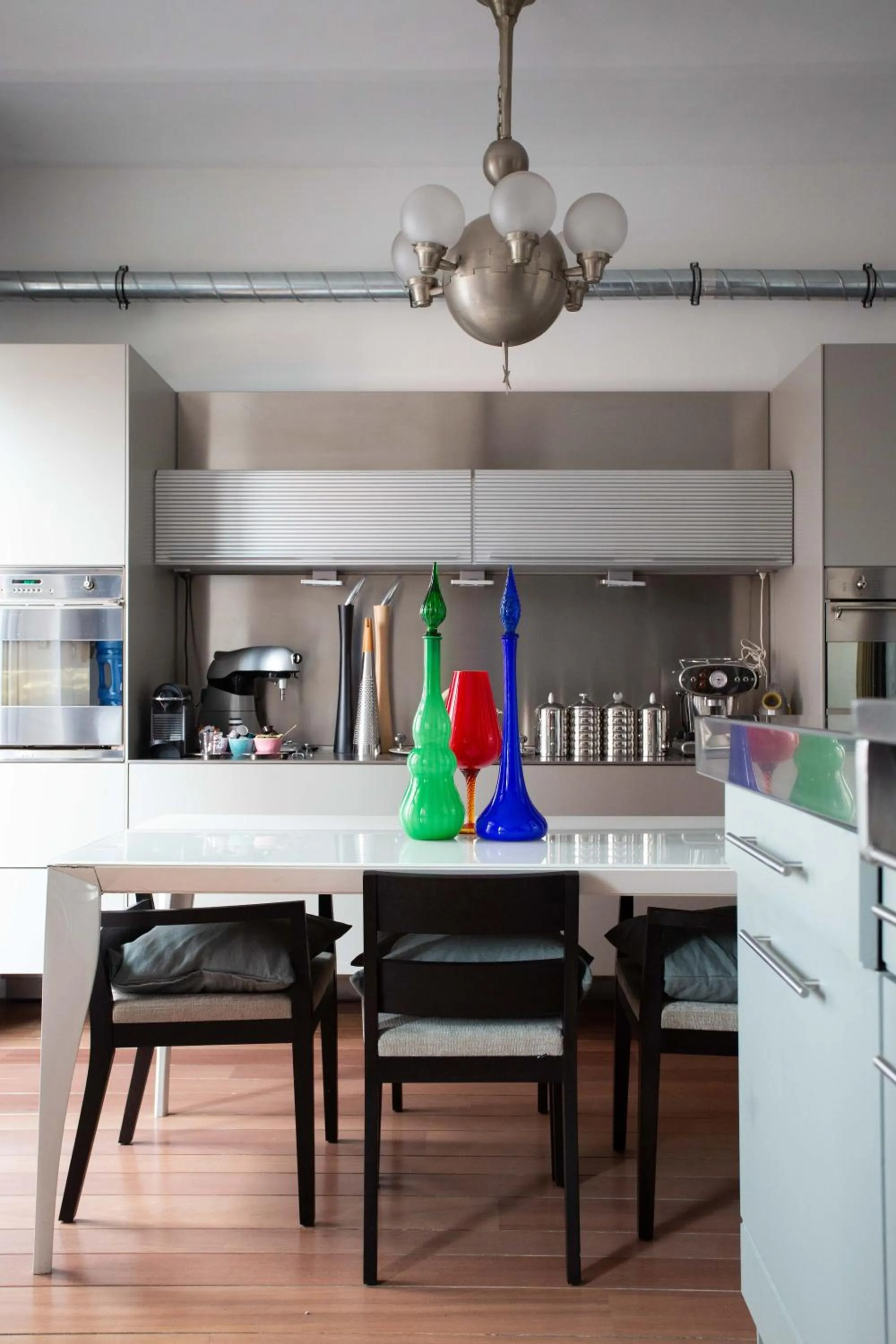 Dining area in Les Lofts d'Artistes