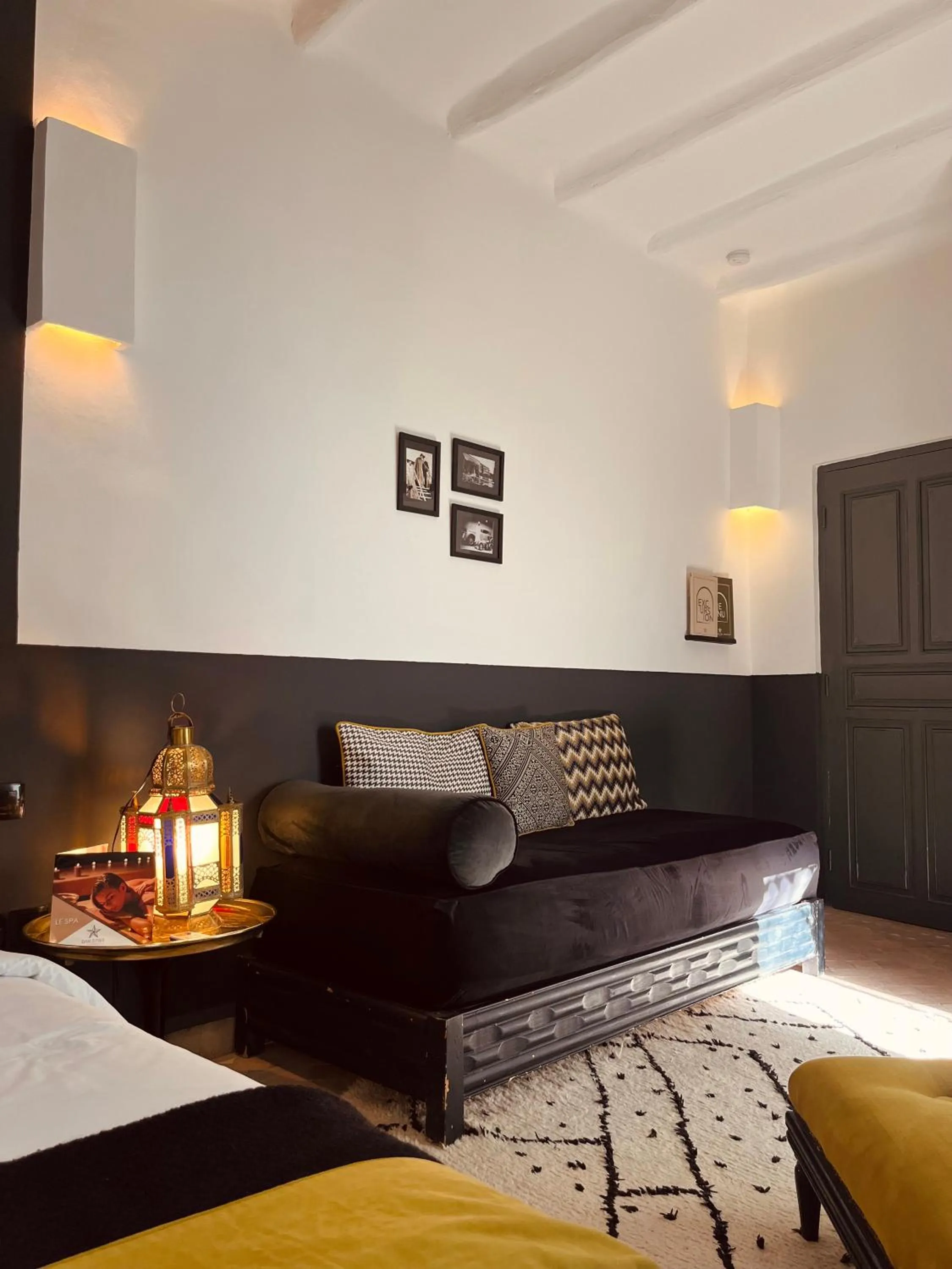 Bedroom, Bed in Dar Titrit