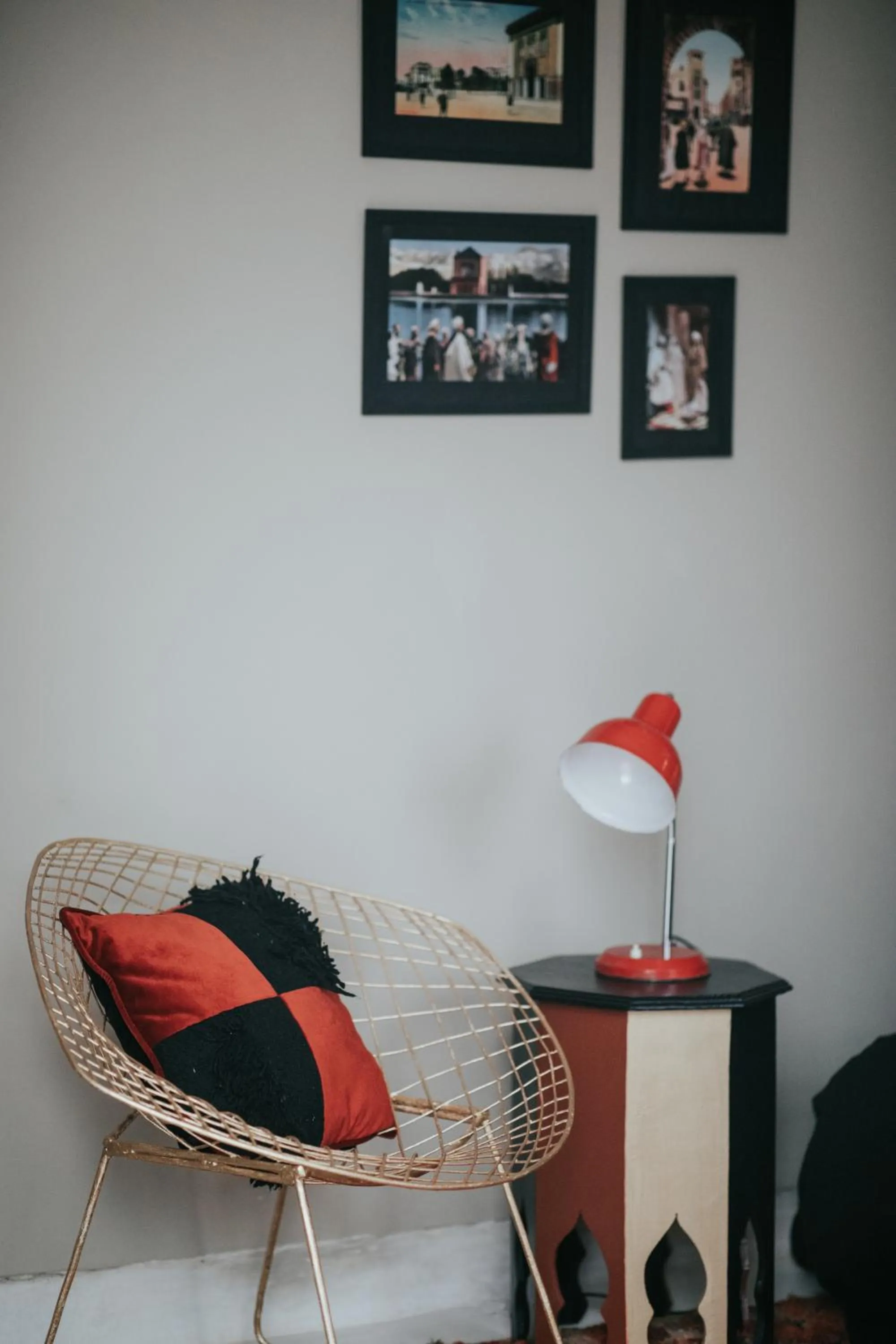 Living room in Dar Titrit