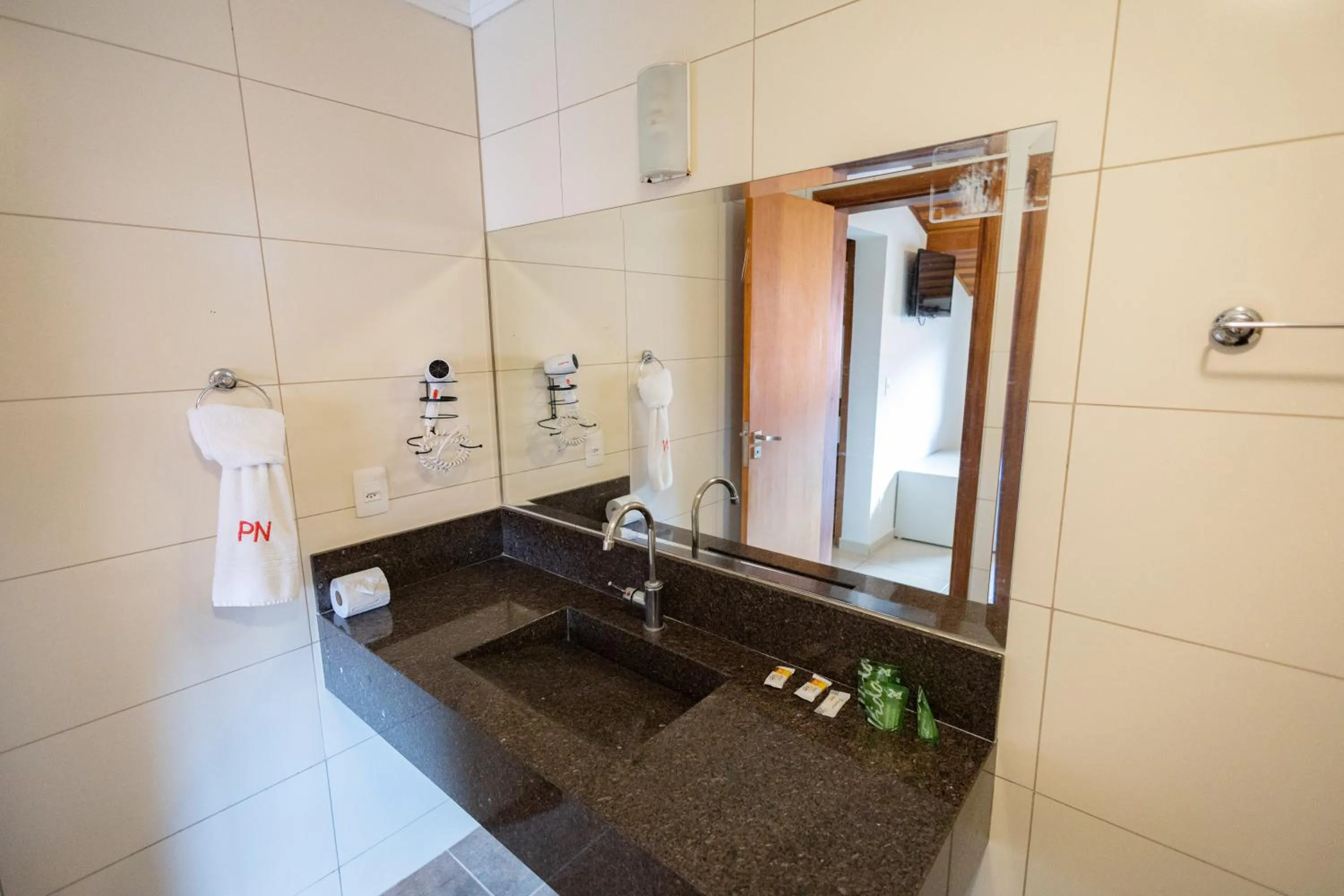 Bathroom in Pousada Nefelibatas