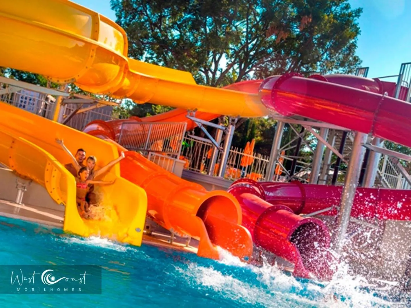 Aqua park in West Coast Mobilhome with XXL Terrace