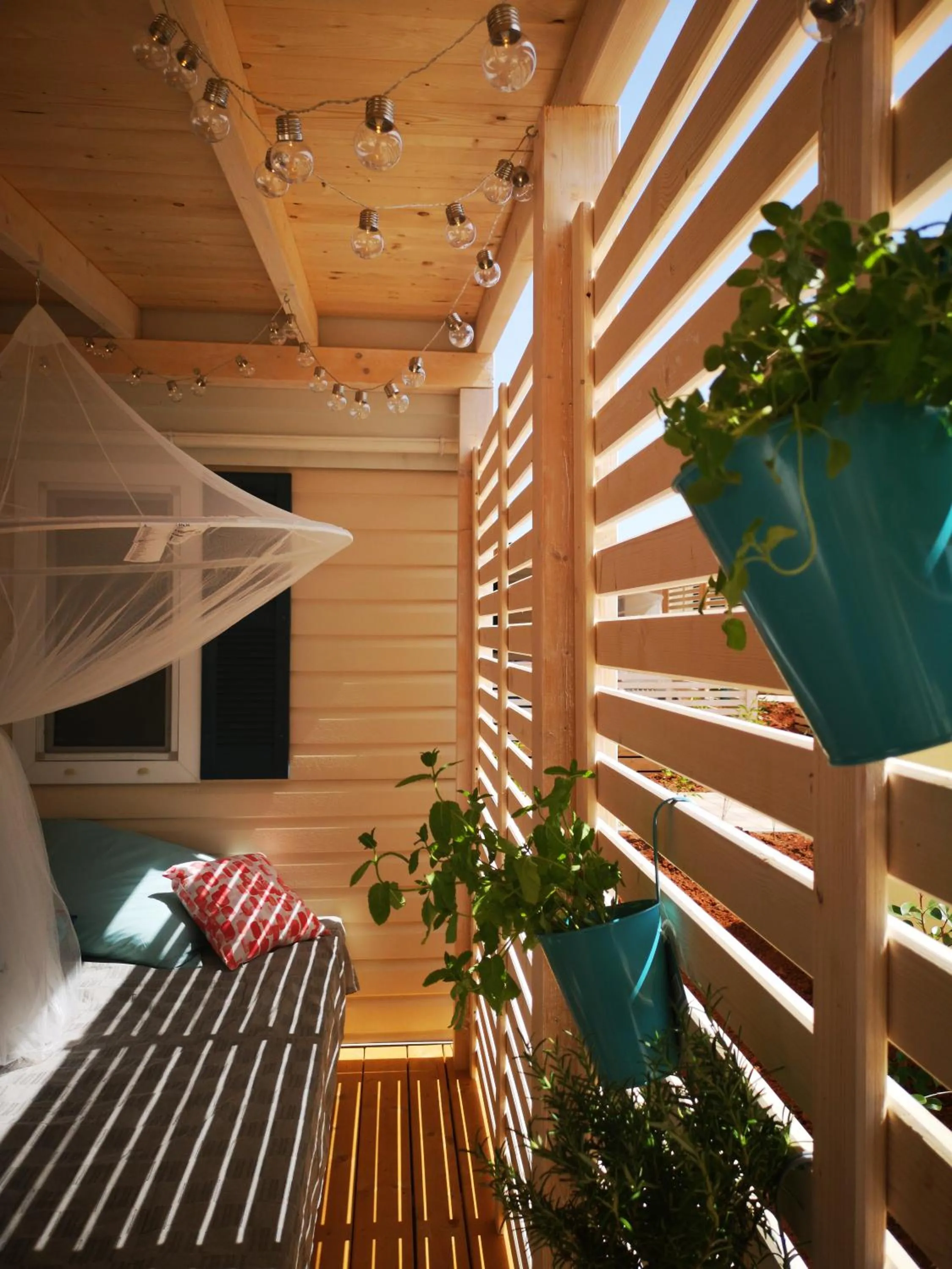 Balcony/Terrace, Bed in West Coast Mobilhome with XXL Terrace