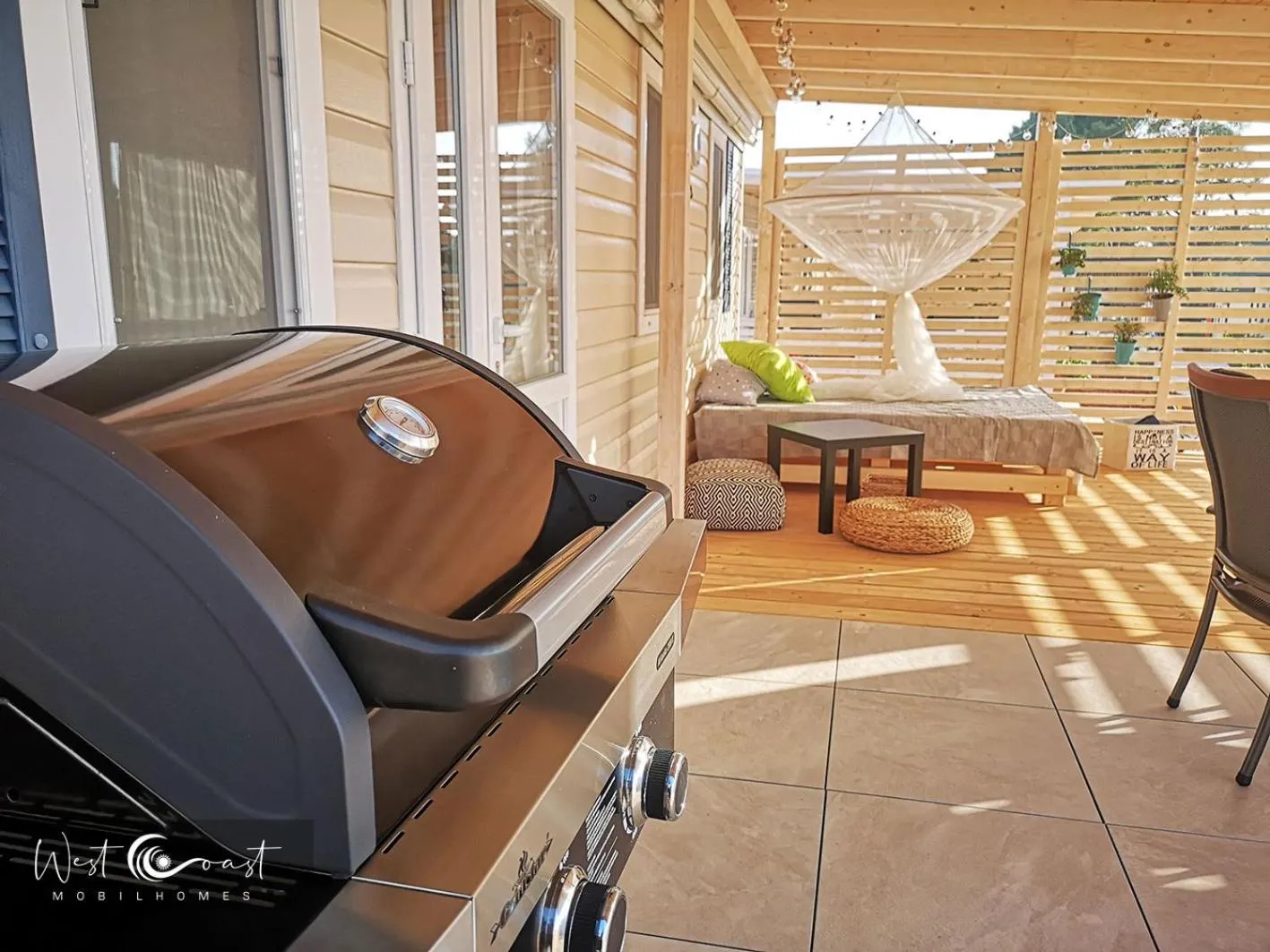 Property building in West Coast Mobilhome with XXL Terrace