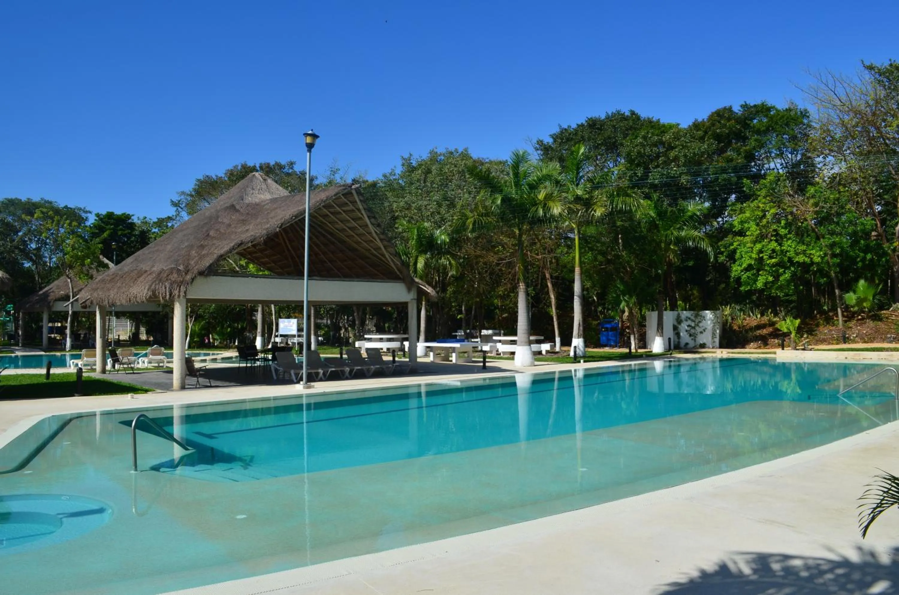 Swimming pool in Ideal tu casa fuera de casa
