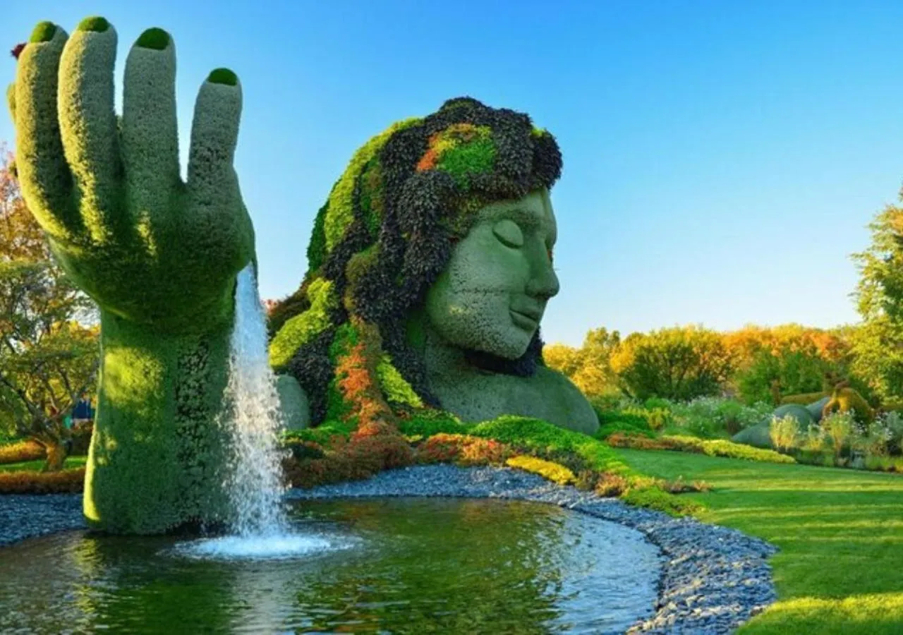 Neighbourhood in HoMa Homestay Hotel by Olympic Stadium Montreal Auberge-Hostel