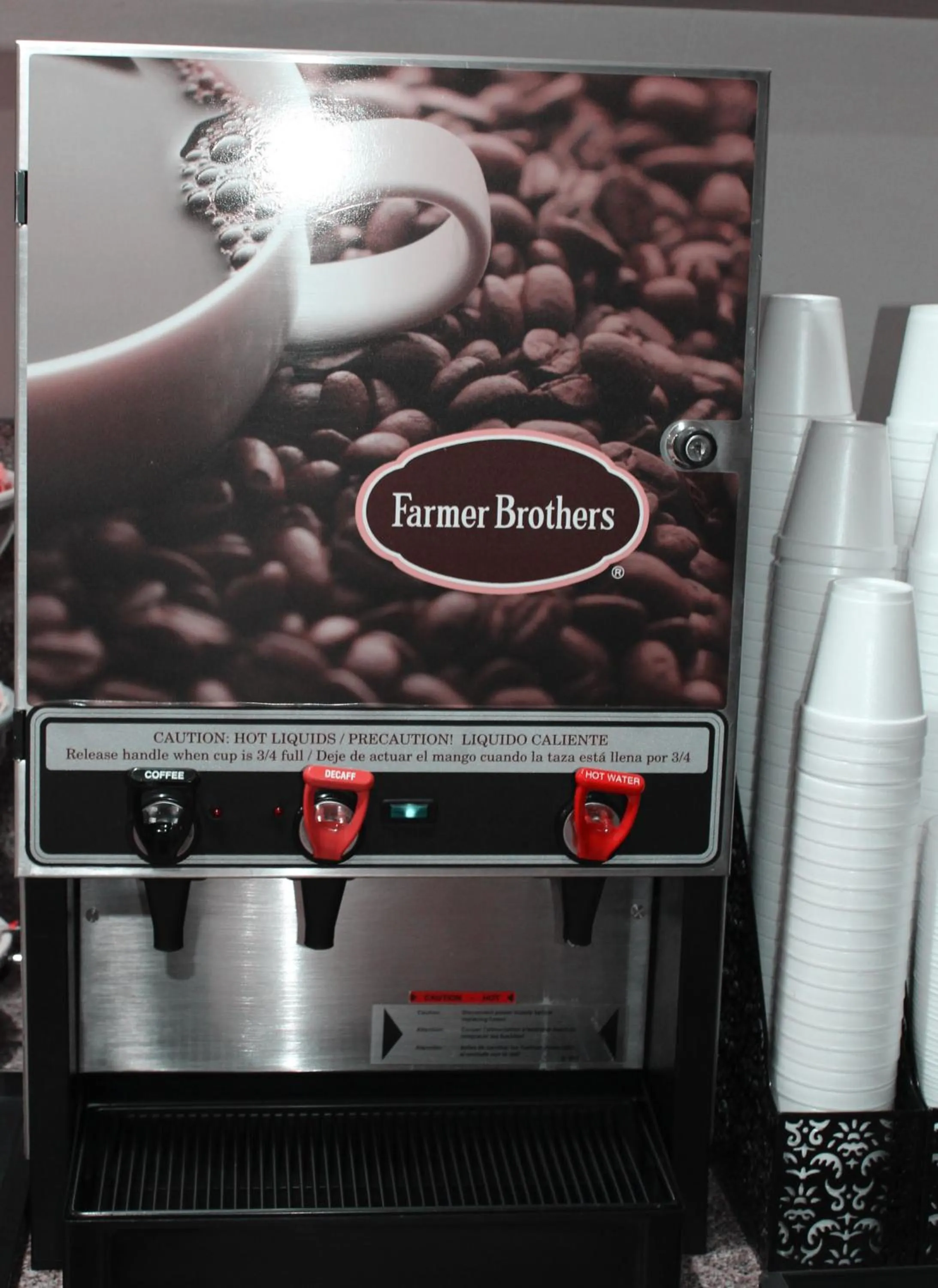 Coffee/tea facilities in Travelodge by Wyndham Florida City/Homestead/Everglades