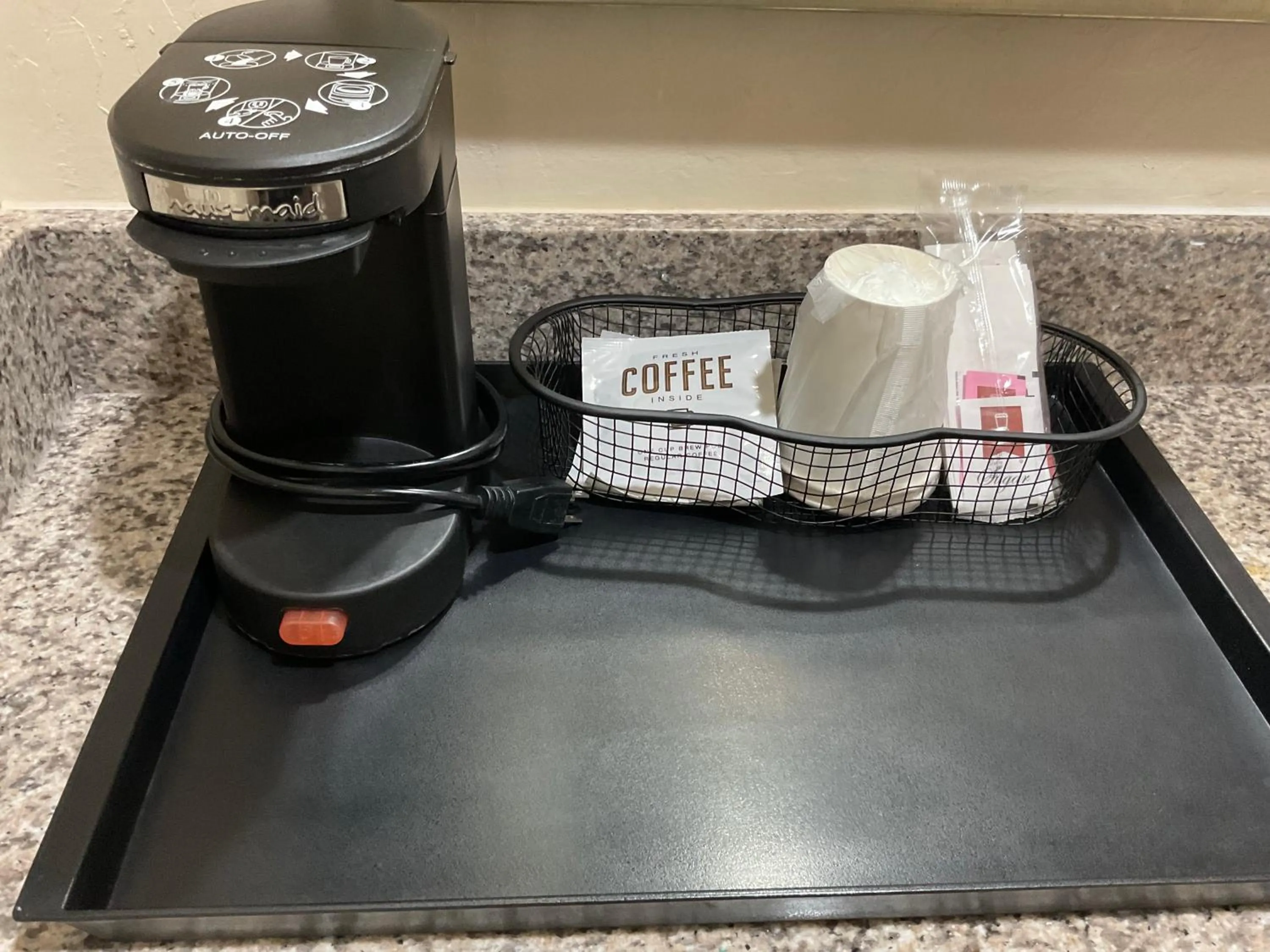Coffee/tea facilities in Travelodge by Wyndham Florida City/Homestead/Everglades
