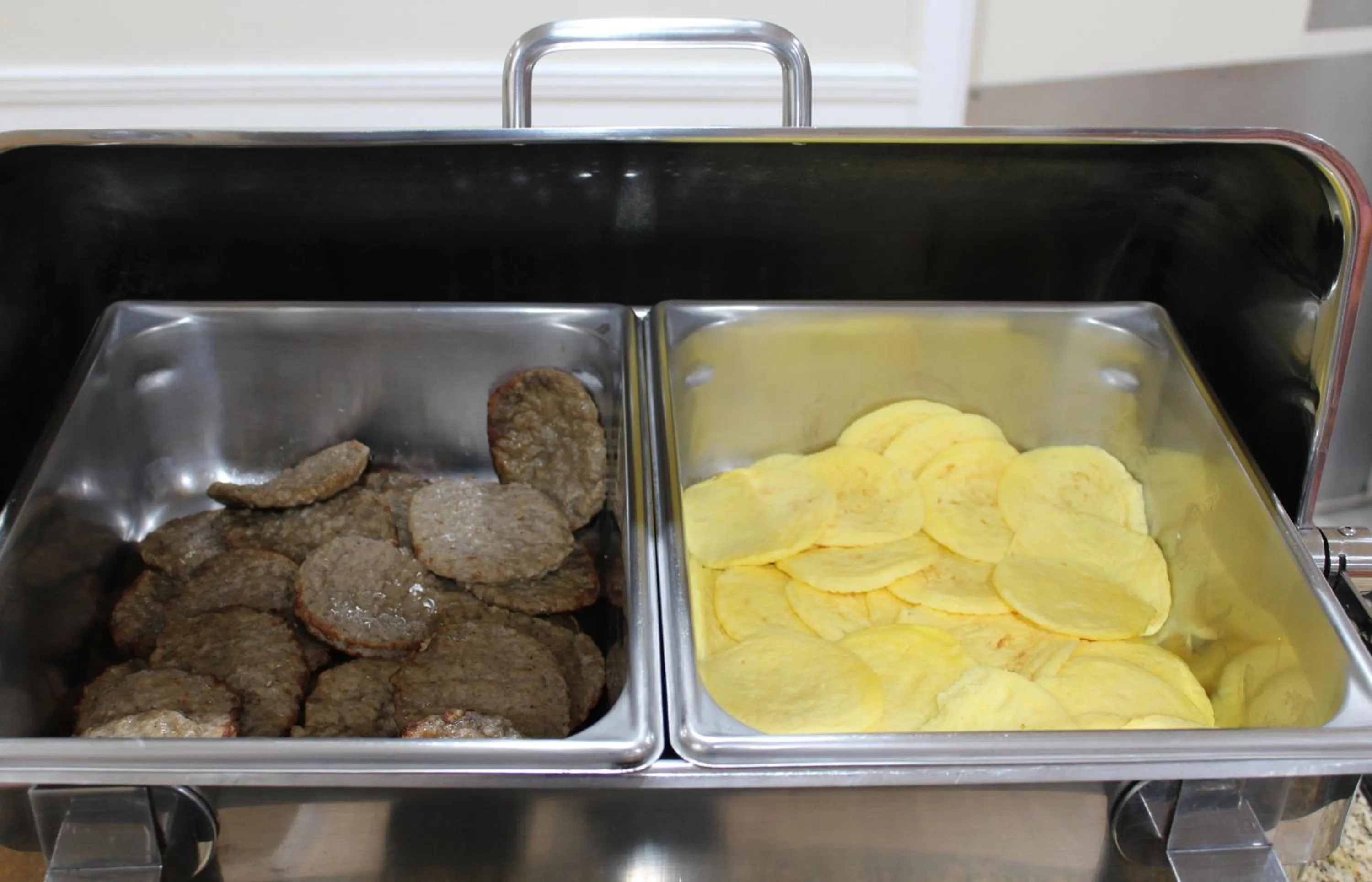 Breakfast in Travelodge by Wyndham Florida City/Homestead/Everglades