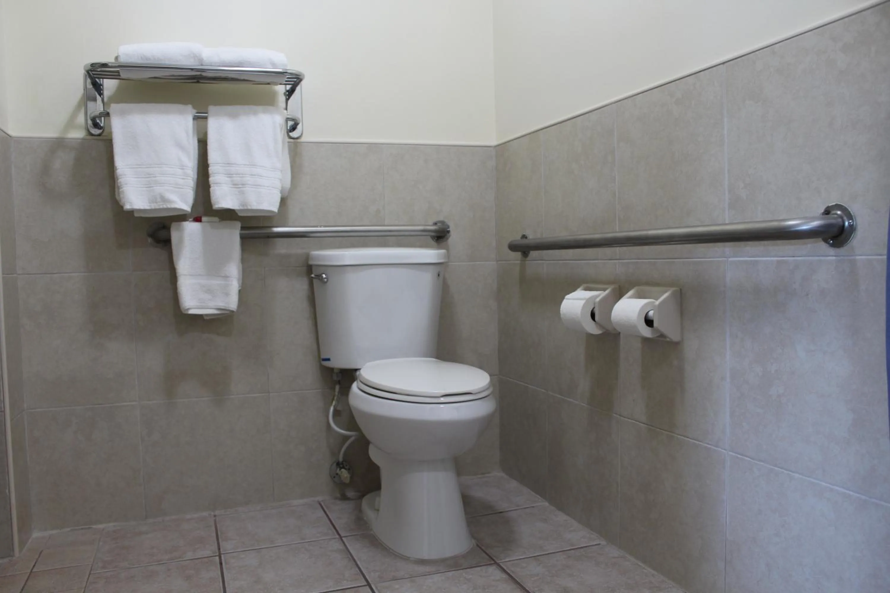 Toilet in Travelodge by Wyndham Florida City/Homestead/Everglades