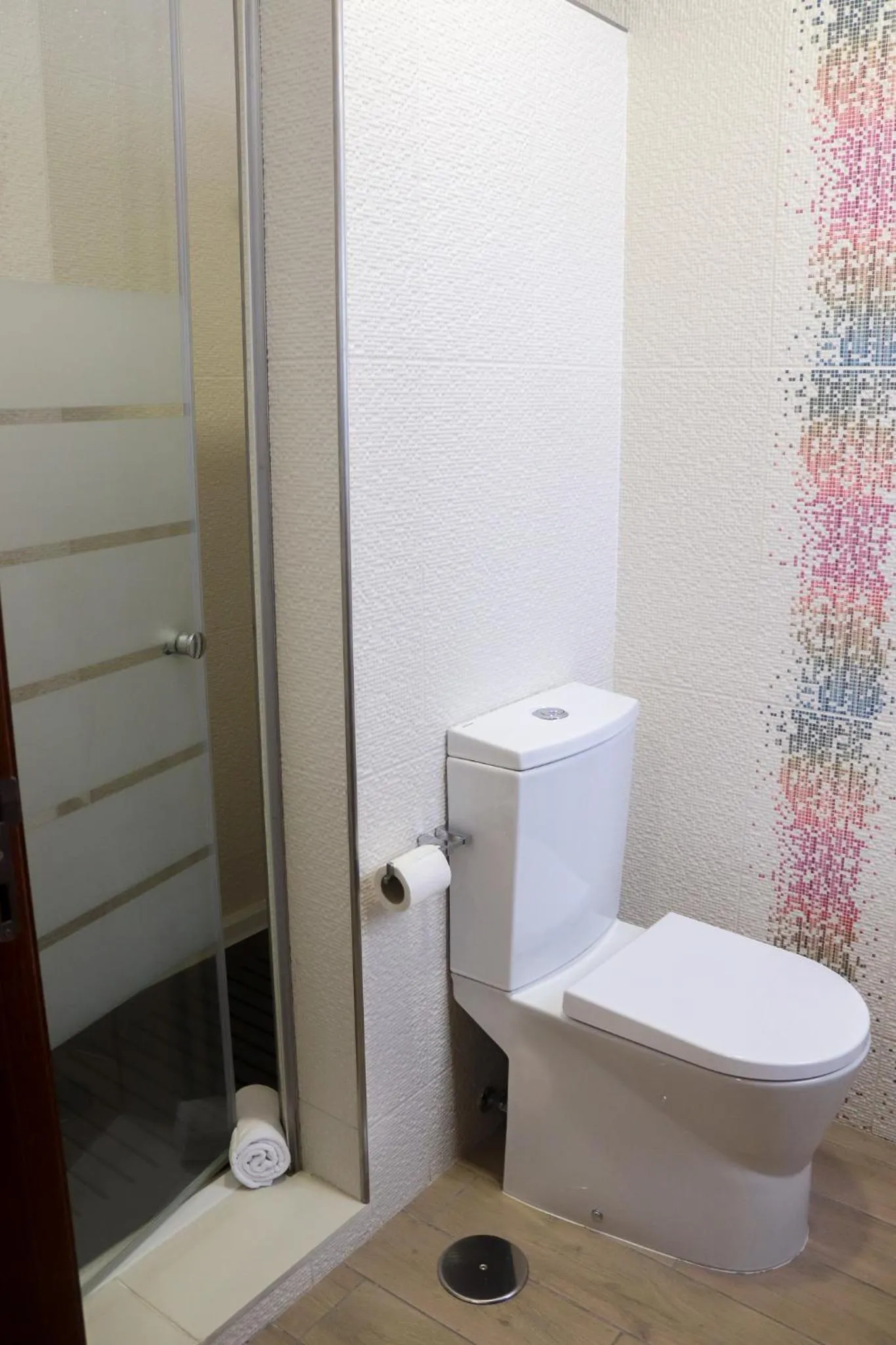 Toilet in Memória Charming House