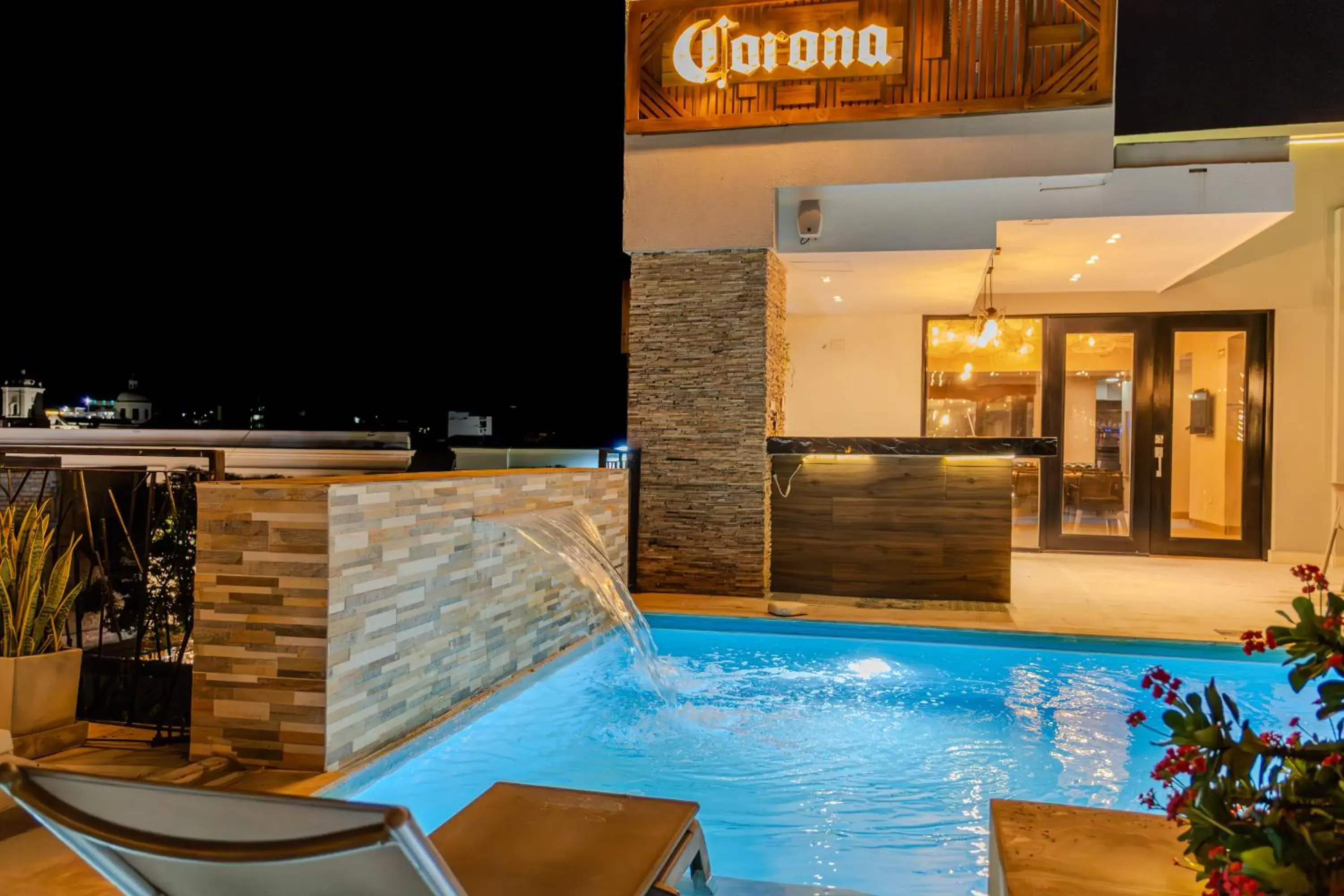 Swimming pool in Hotel Boutique Maree Swimming pool in Hotel Boutique Maree