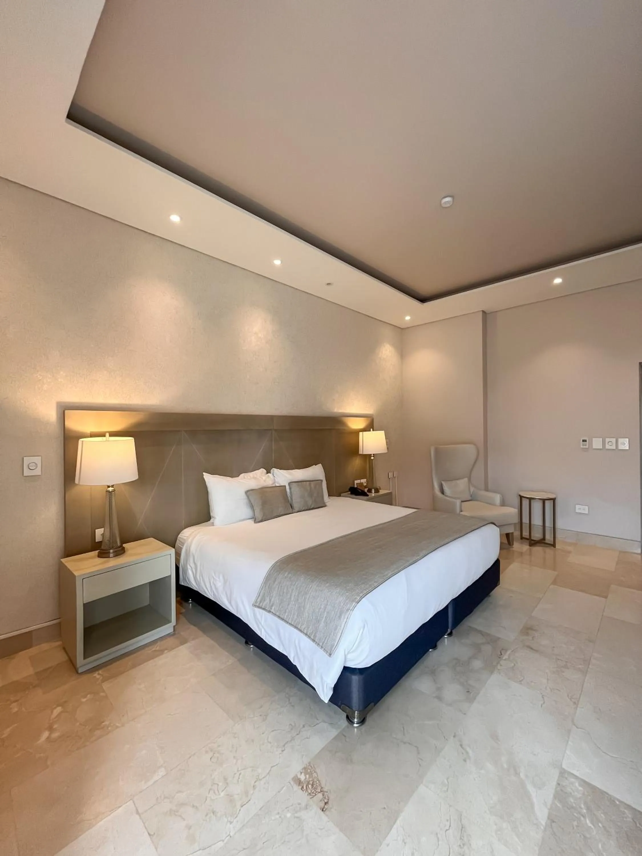 Bedroom, Bed in Alko Hotel Cotona