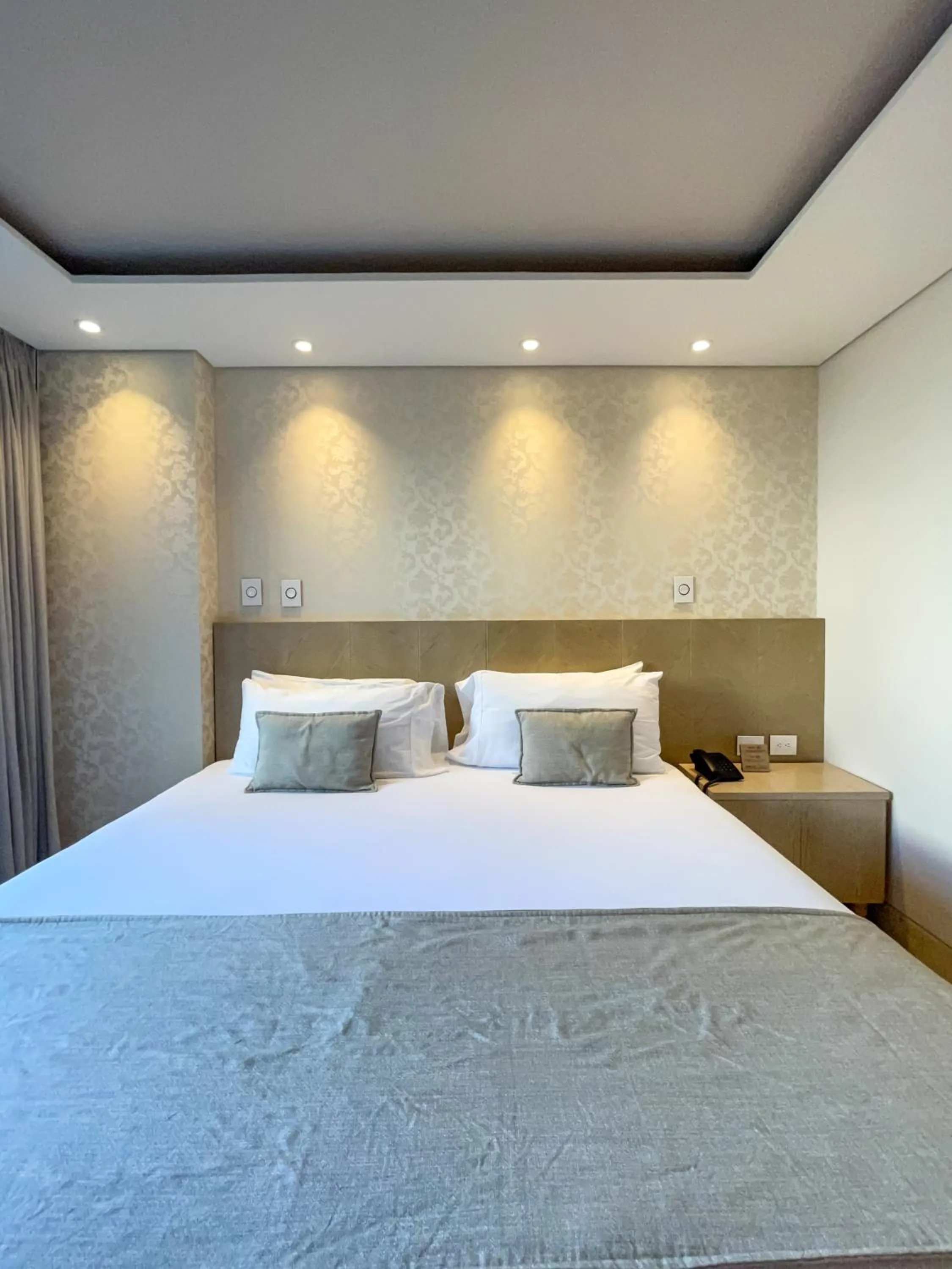 Bed in Alko Hotel Cotona