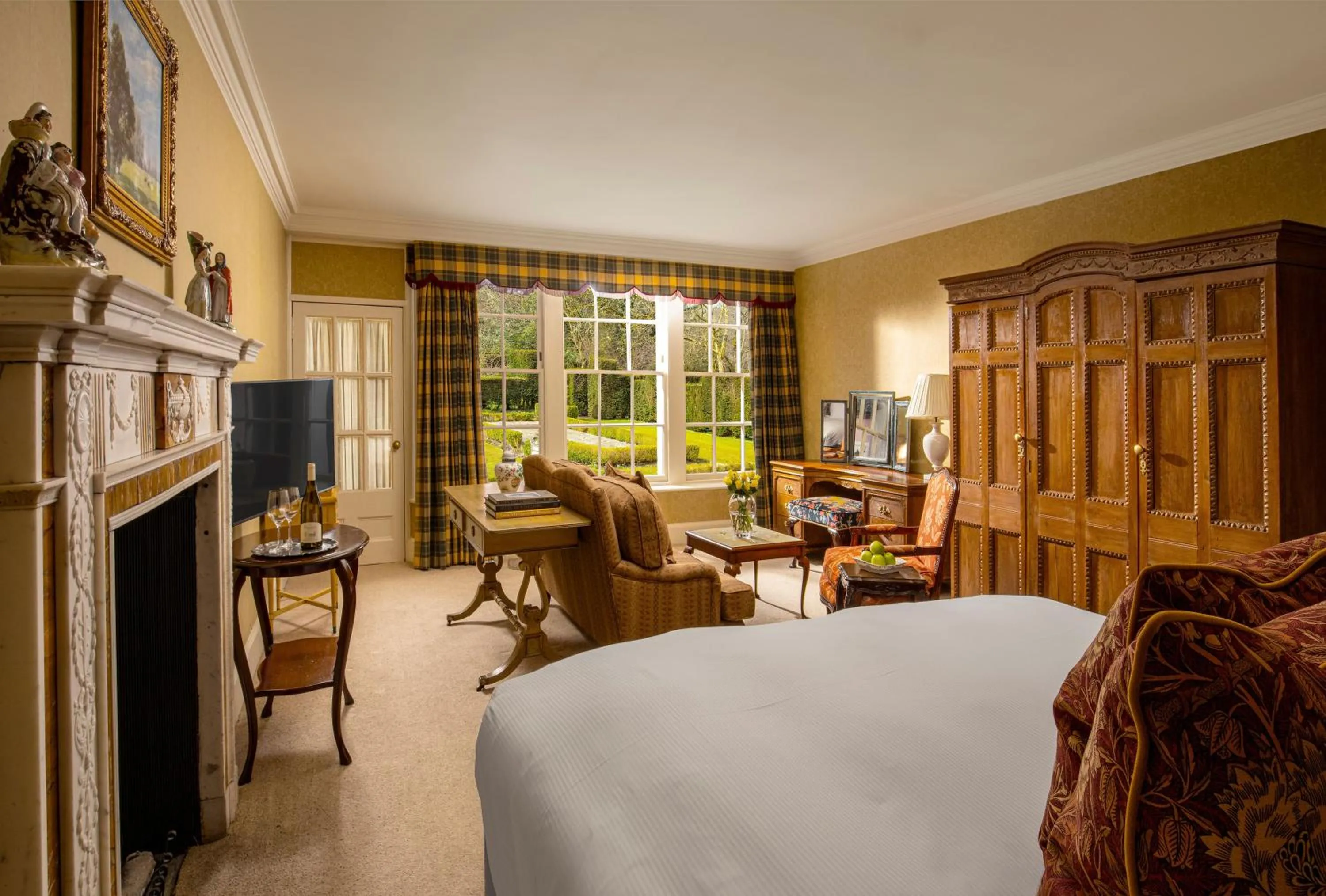 Bed in Thackray House