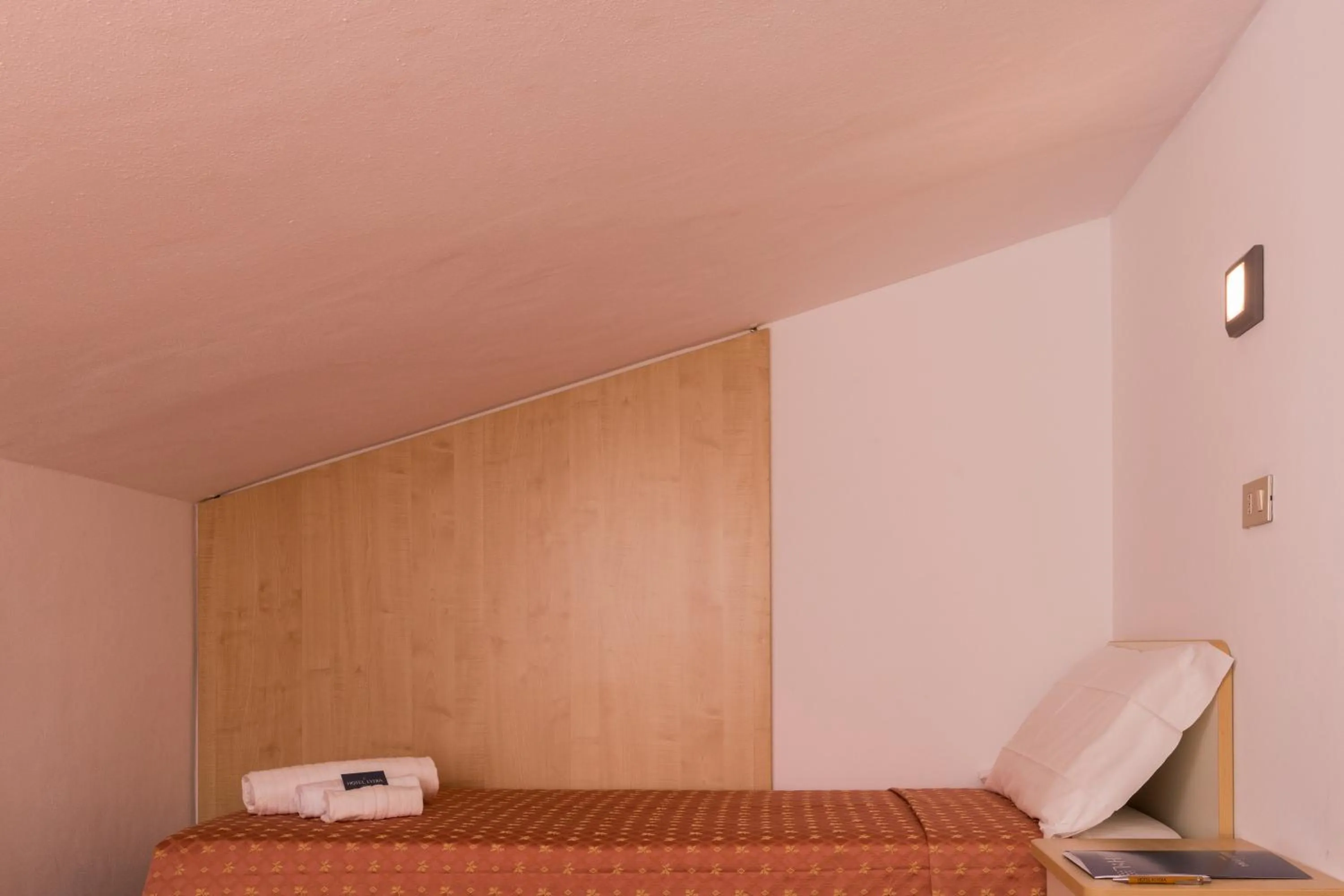 Bedroom, Bed in Hotel Lydia