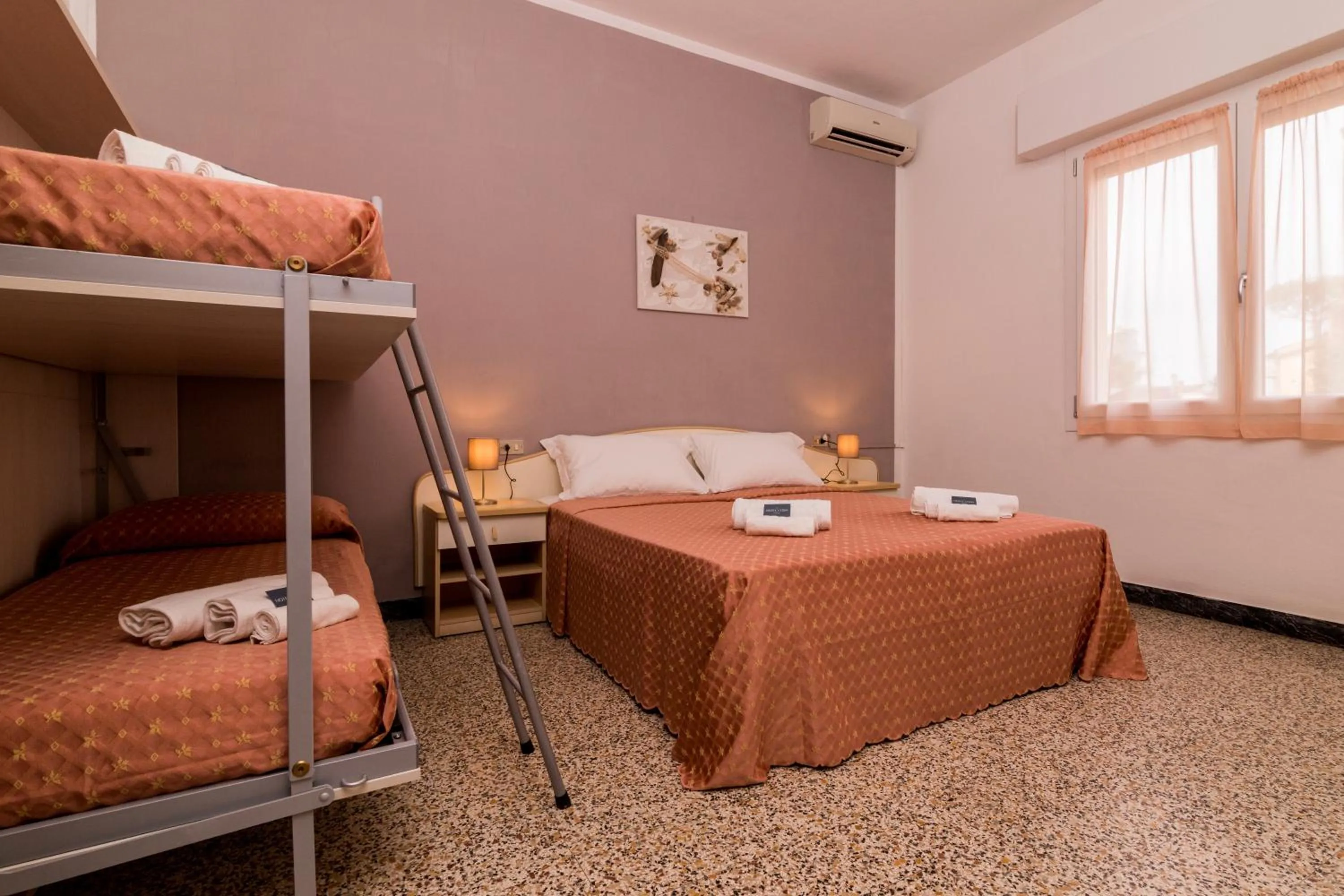 Photo of the whole room, Bed in Hotel Lydia