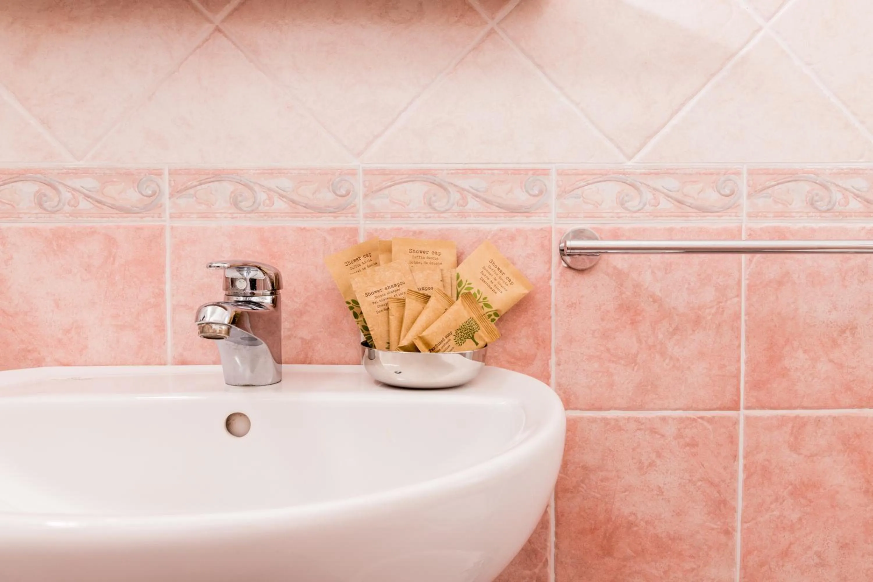 Bathroom in Hotel Lydia