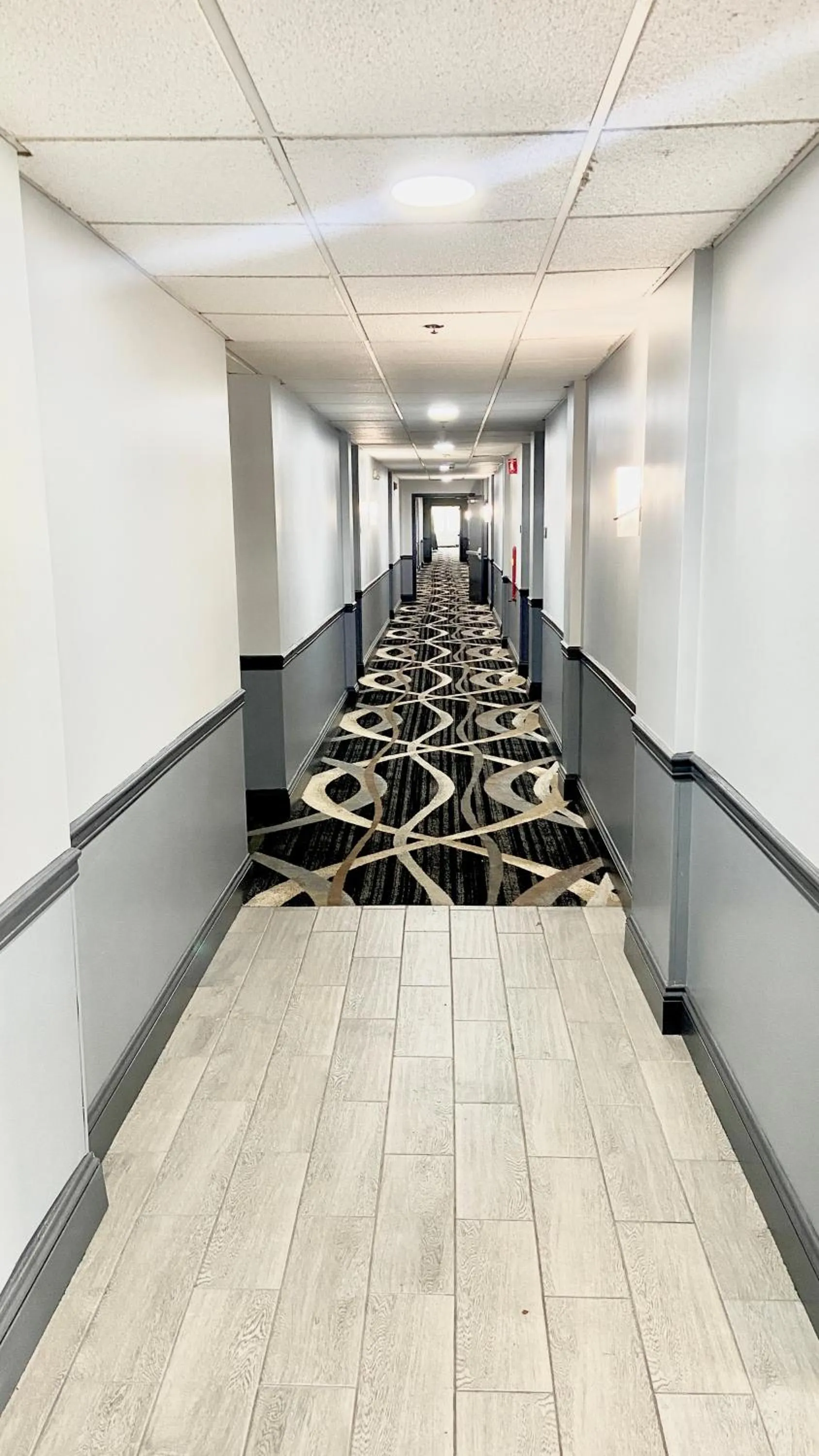 Property building in Syracuse Inn