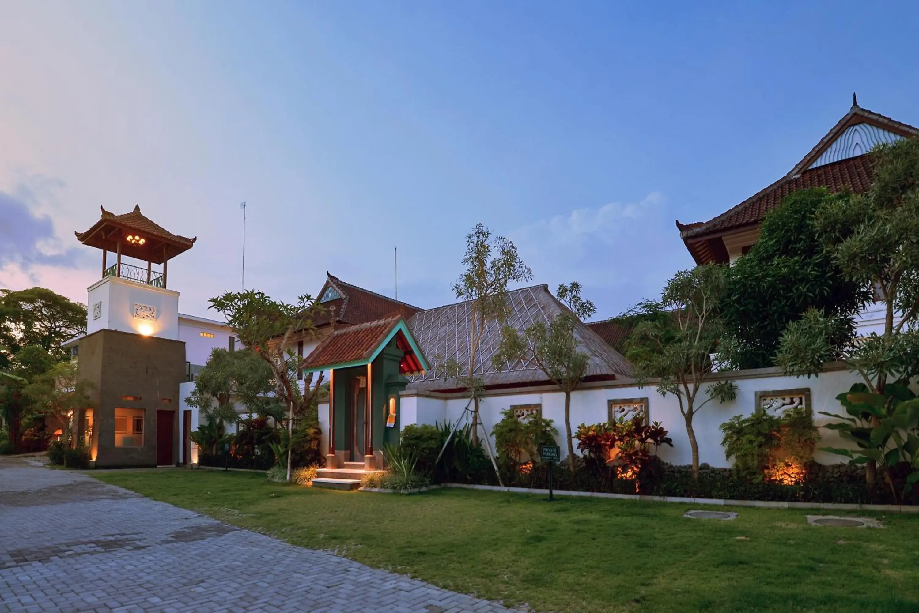 Property building in Kama Village Sanur Property building in Kama Village Sanur
