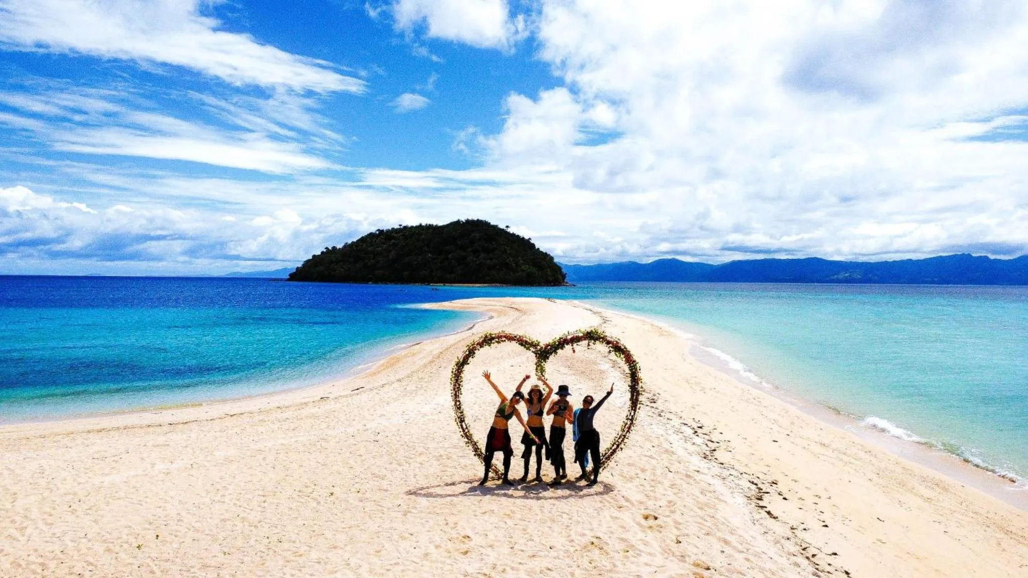 Beach in Sunset Cove Beach & Dive Resort