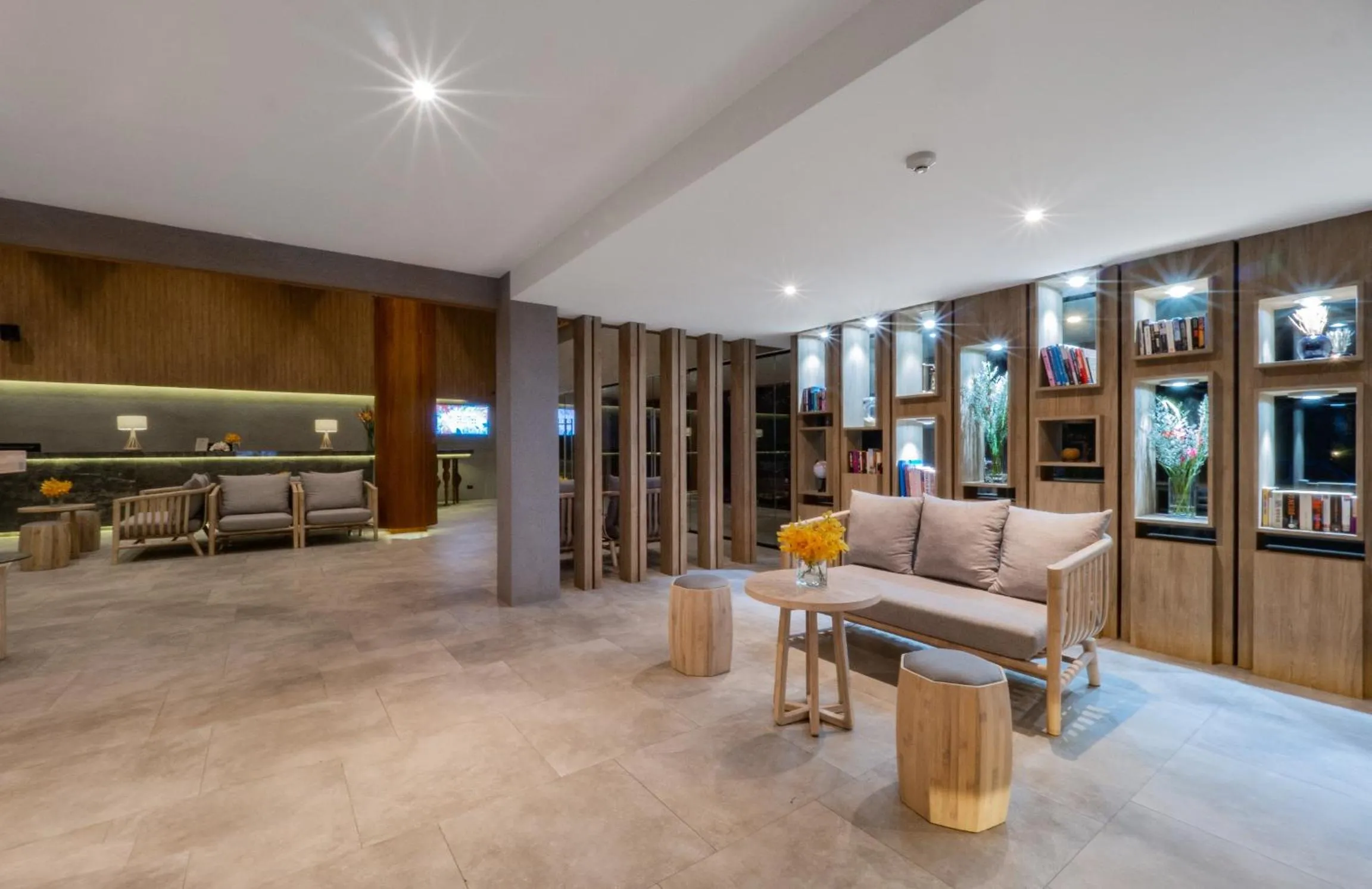 Lobby or reception in La Flora Khao Lak - SHA Extra Plus