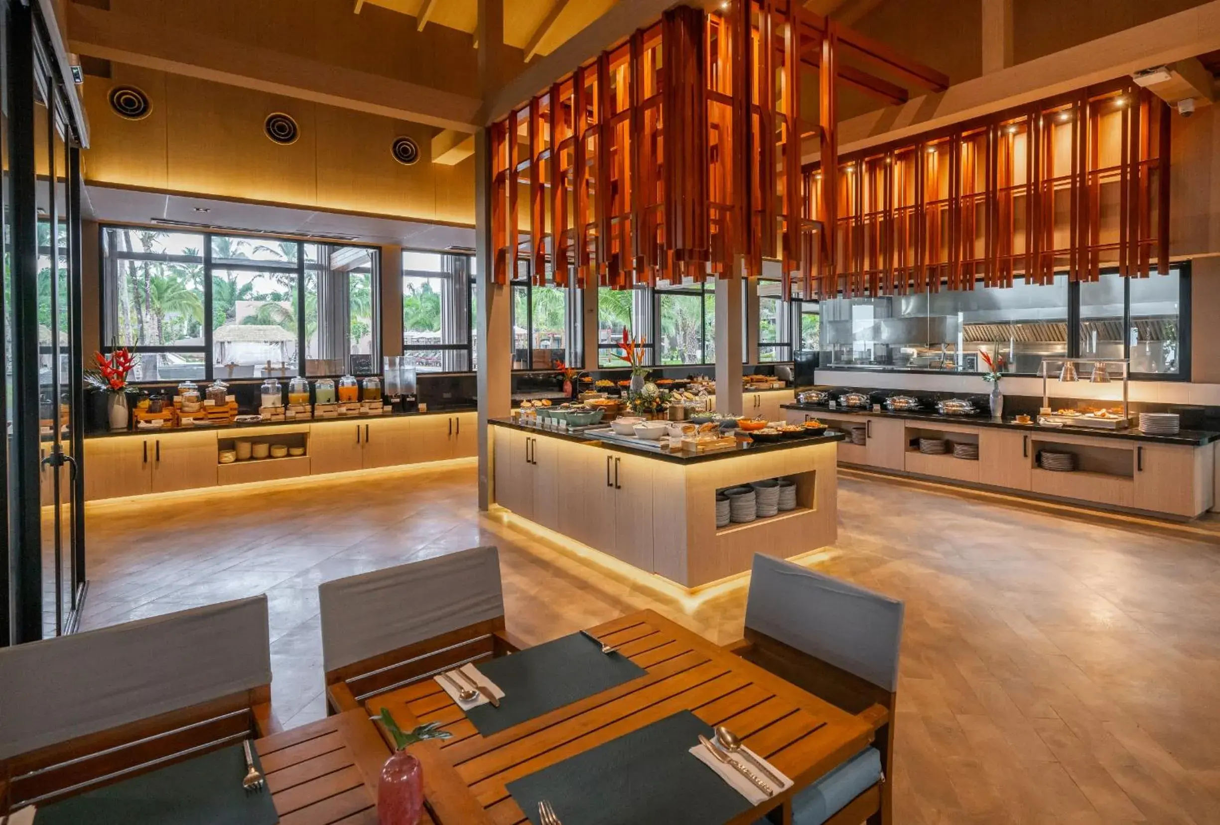 Restaurant/places to eat in La Flora Khao Lak - SHA Extra Plus Restaurant/places to eat in La Flora Khao Lak - SHA Extra Plus