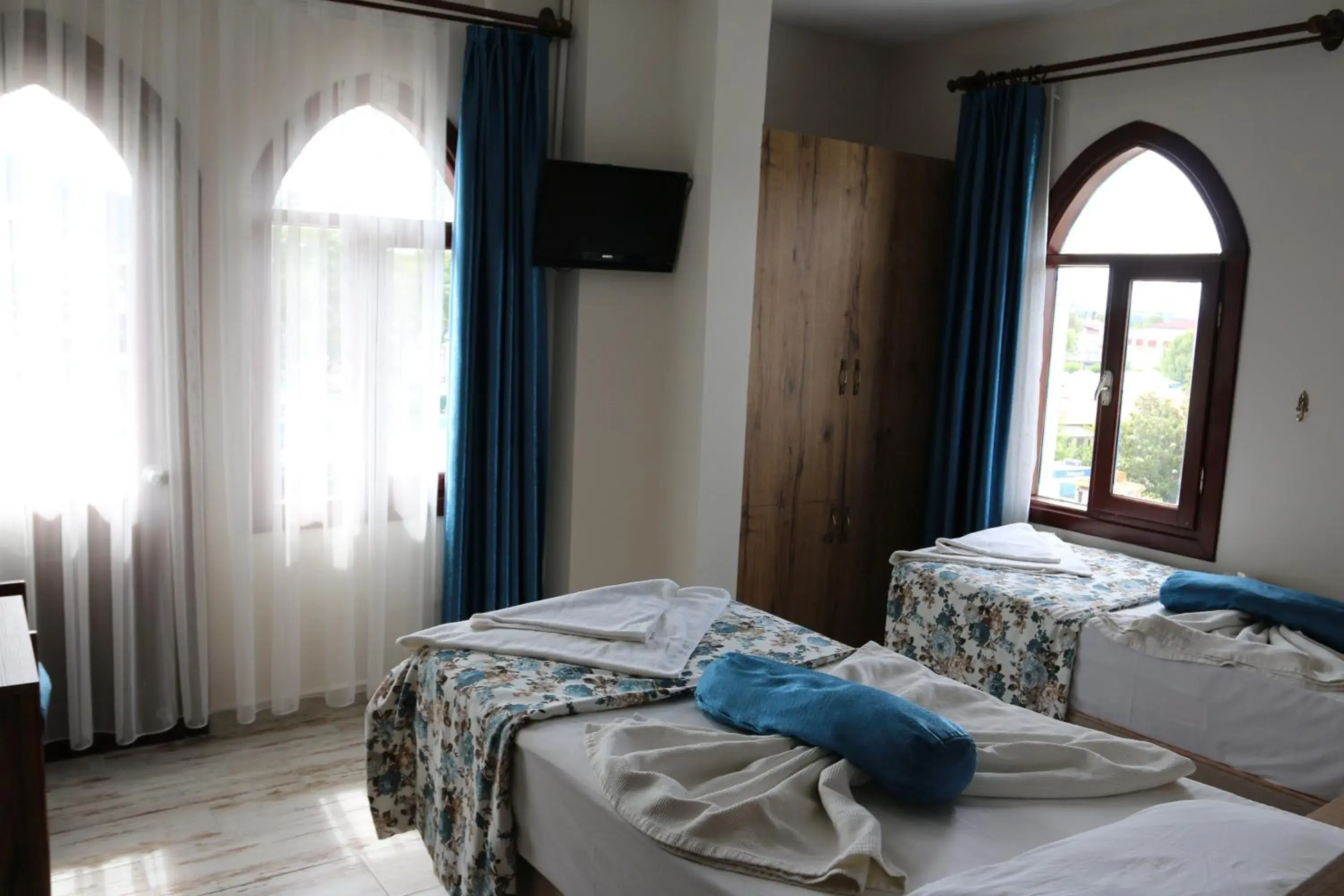 Twin Room in Eroglu City Hotel Twin Room in Eroglu City Hotel