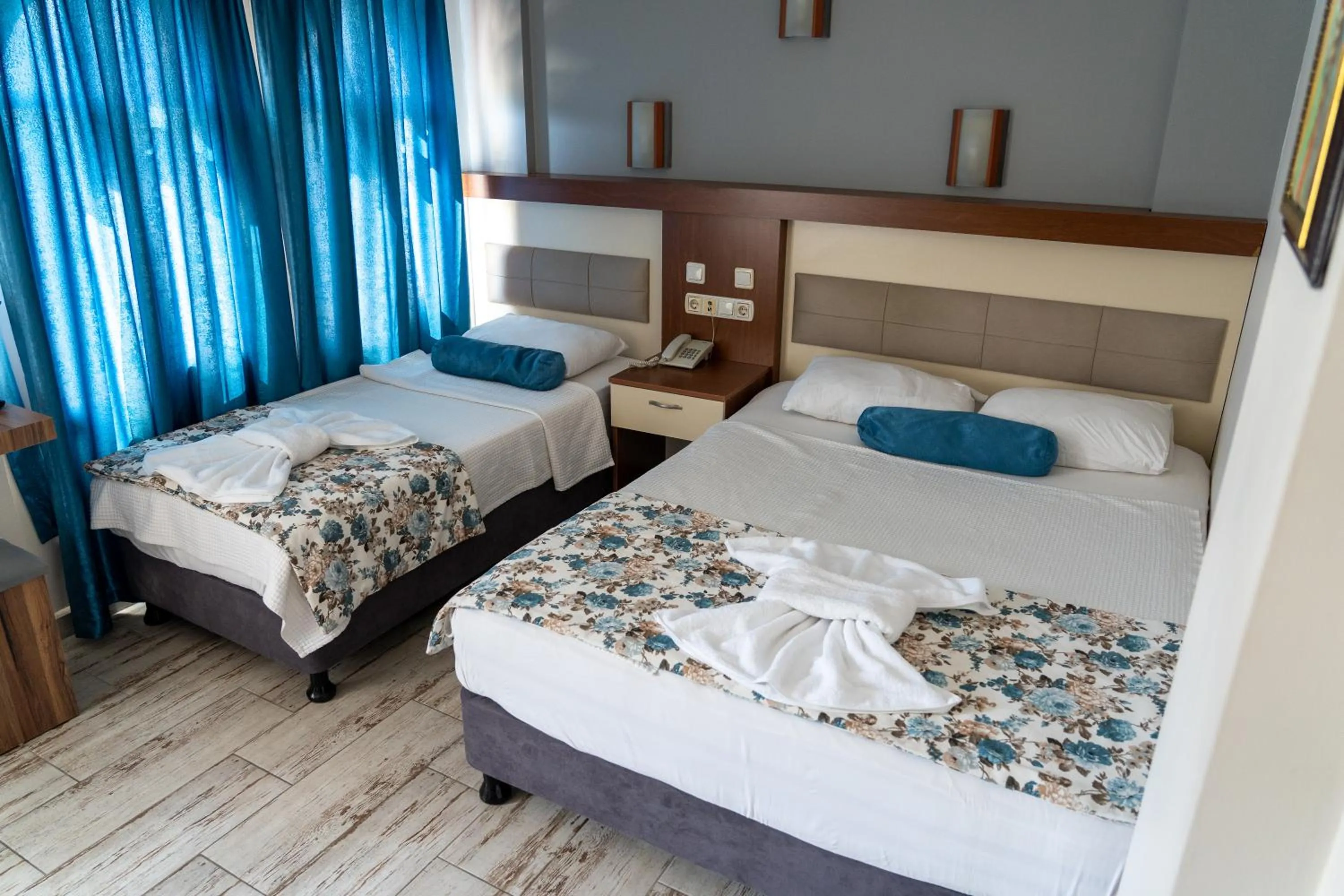 Photo of the whole room, Bed in Eroglu City Hotel