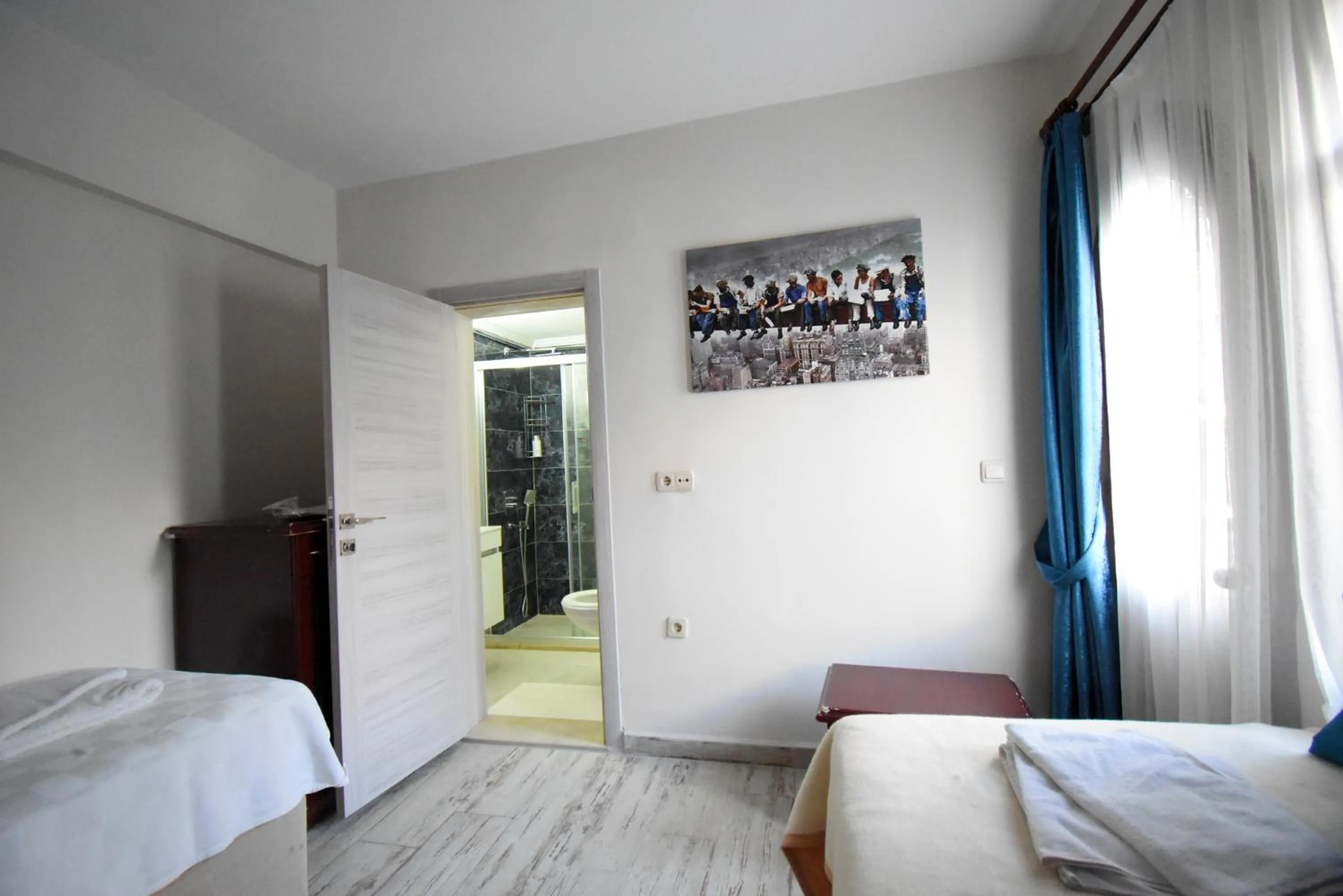 Bed in Eroglu City Hotel