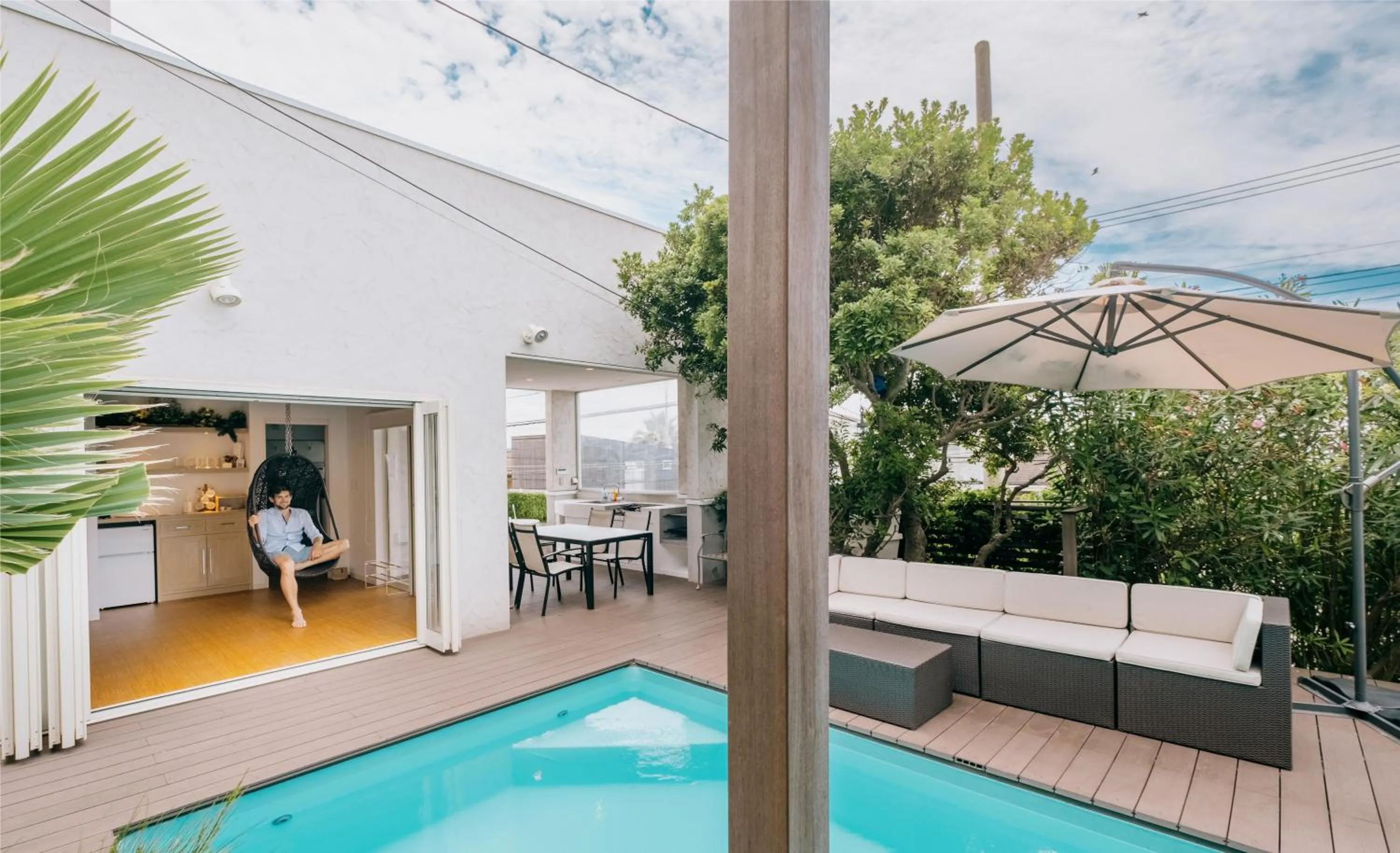 カサブランカプールハウス鎌倉 - Casablanca Pool House Kamakura Seaside Luxury Villa with Heated Pool & Sauna