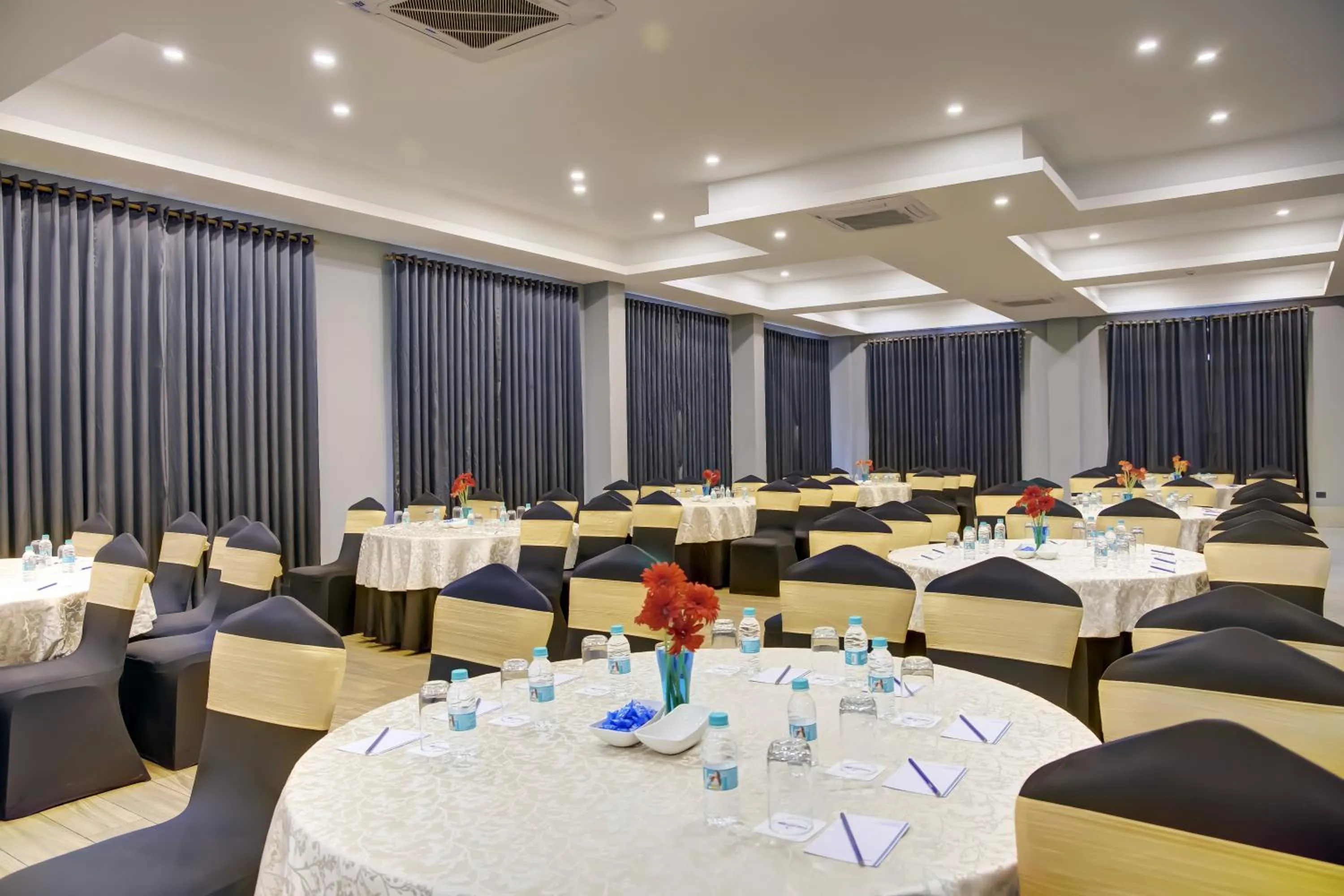 Business facilities in Cygnett Resort Mountain Breeze