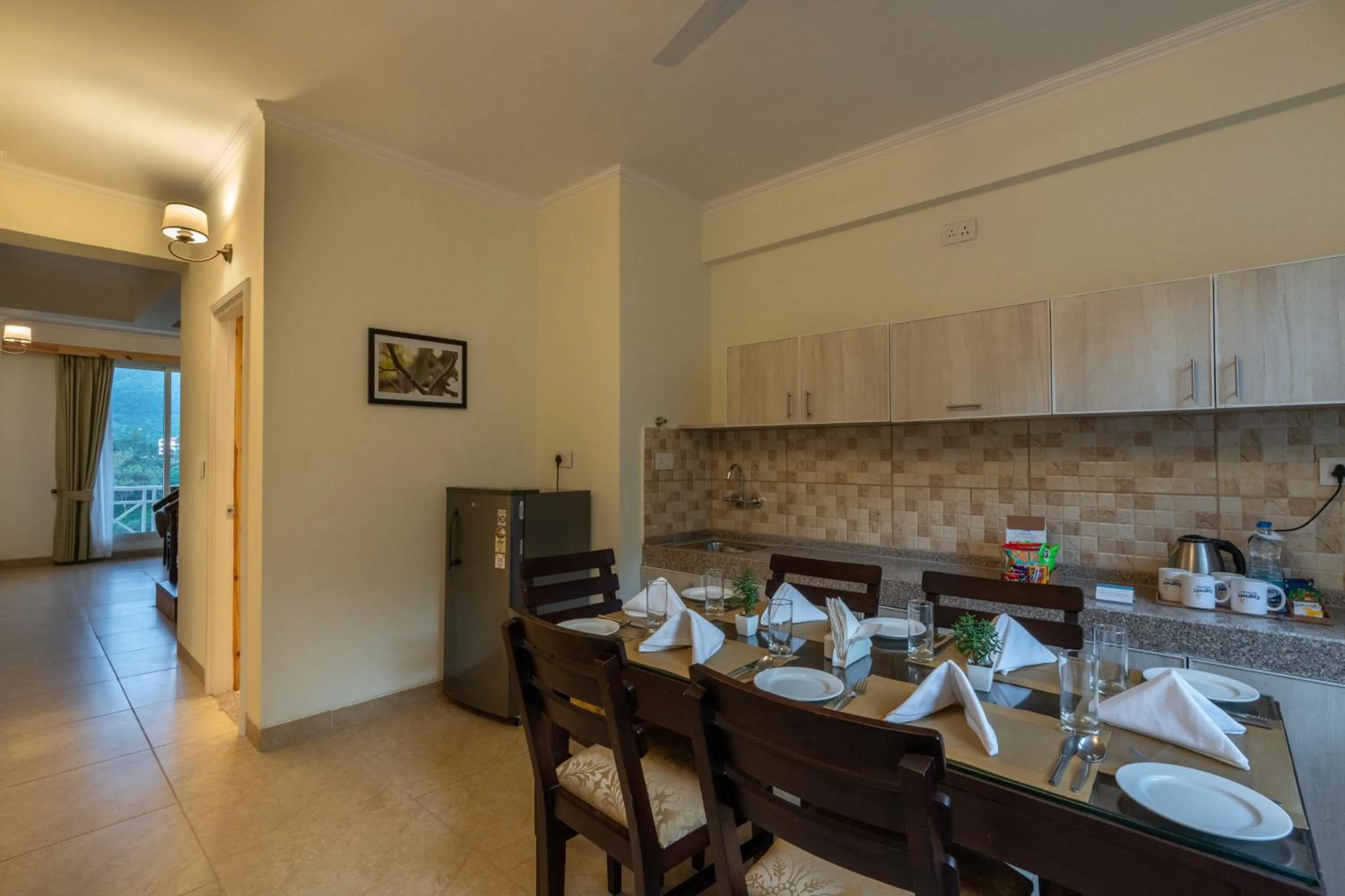 Dining area in Cygnett Resort Mountain Breeze