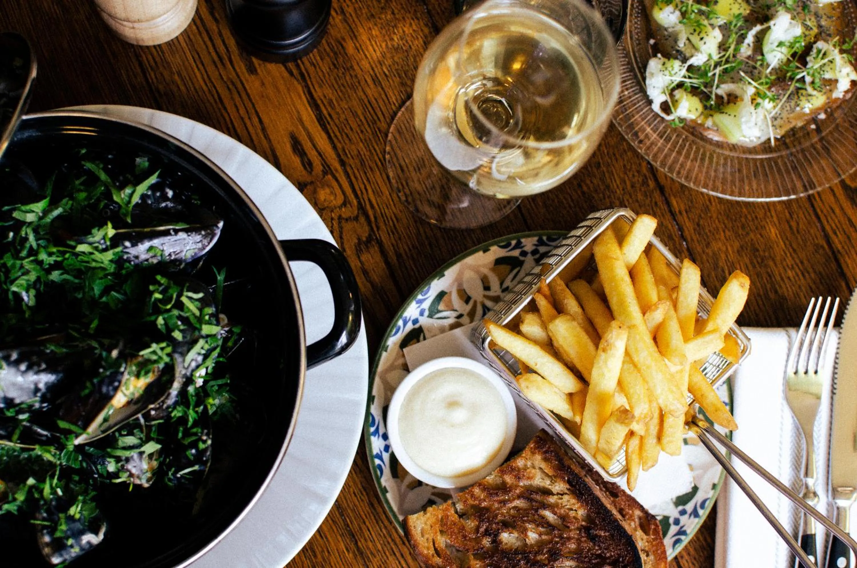 Restaurant/places to eat, Food in Pop House Hotel