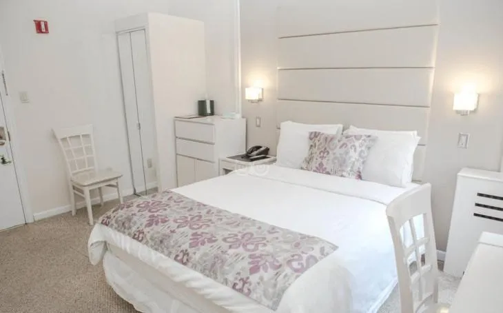 Bed in Da Vinci Hotel