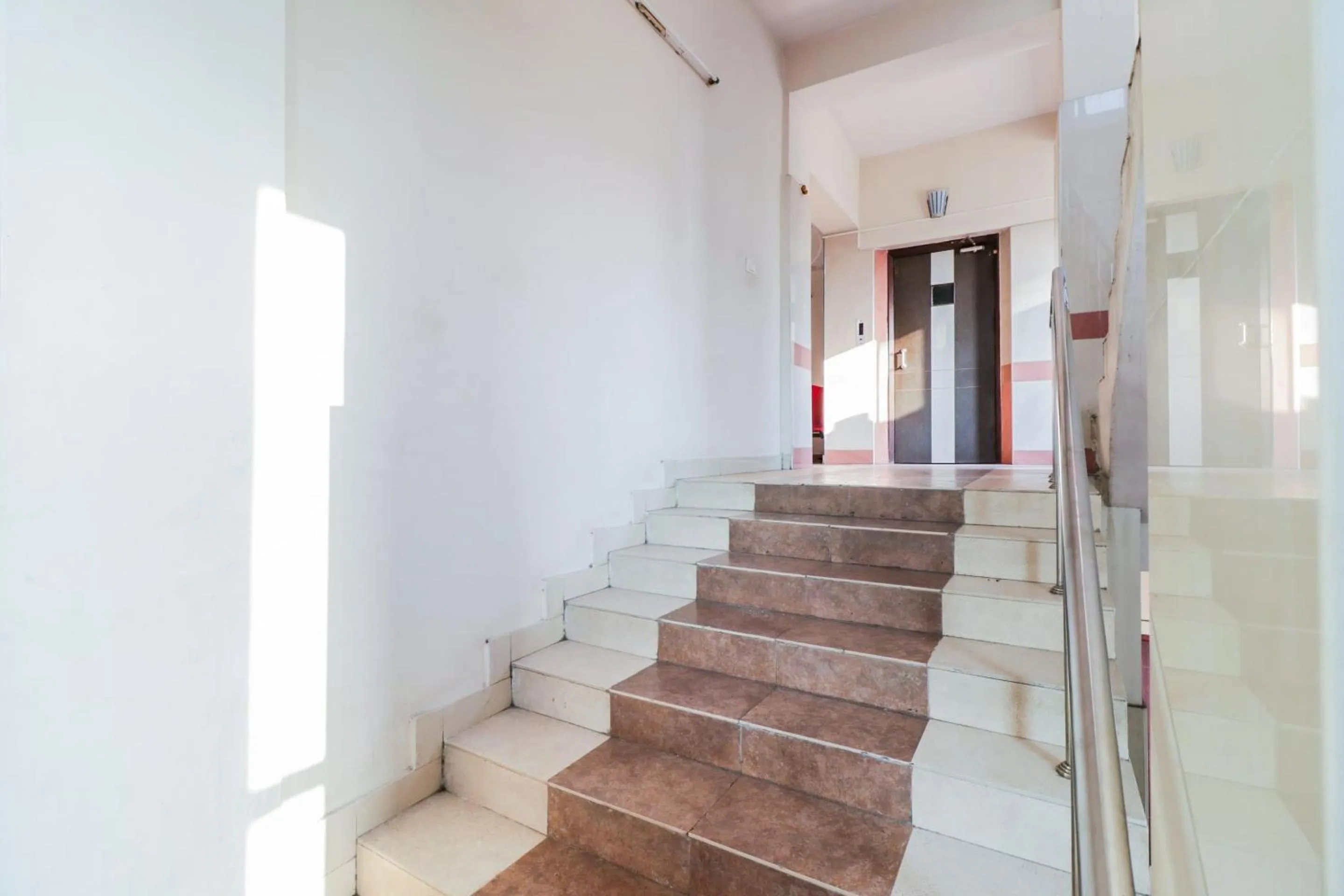 Lobby or reception in Hotel O Parnasala Princely