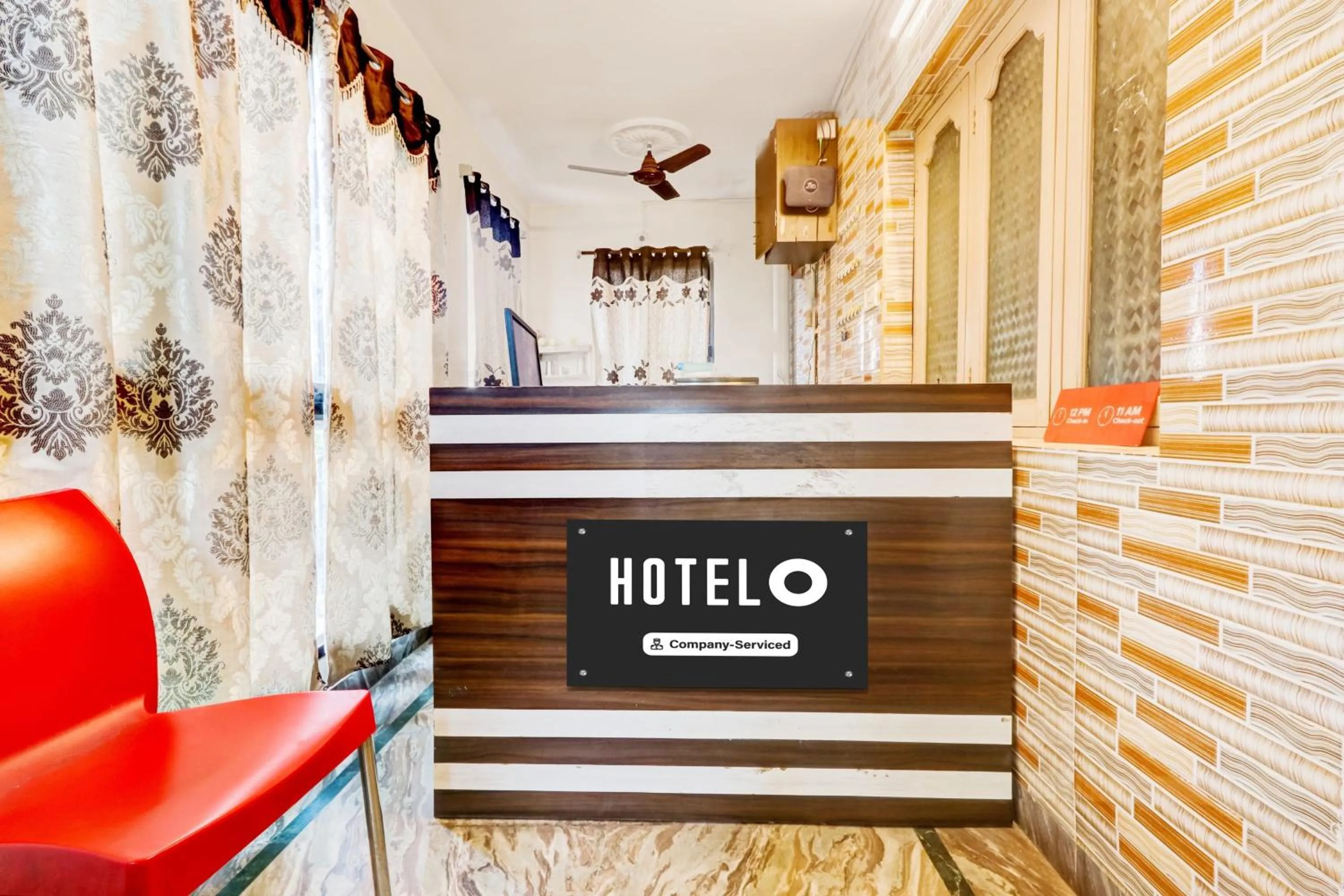 Lobby or reception in Super Hotel O Adarsh Nagar Near Kavya Hospital