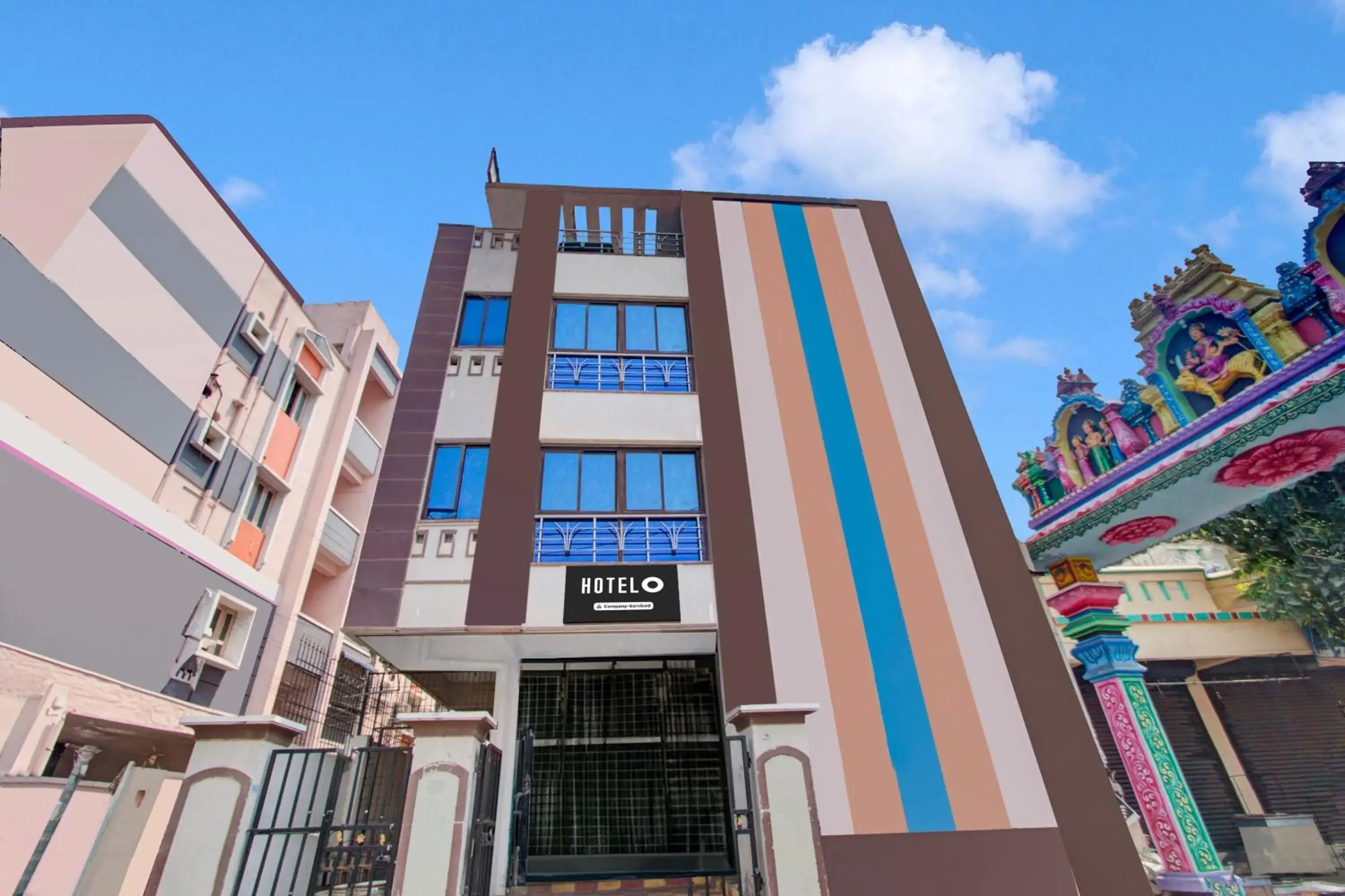 Super Hotel O Adarsh Nagar Near Kavya Hospital Super Hotel O Adarsh Nagar Near Kavya Hospital