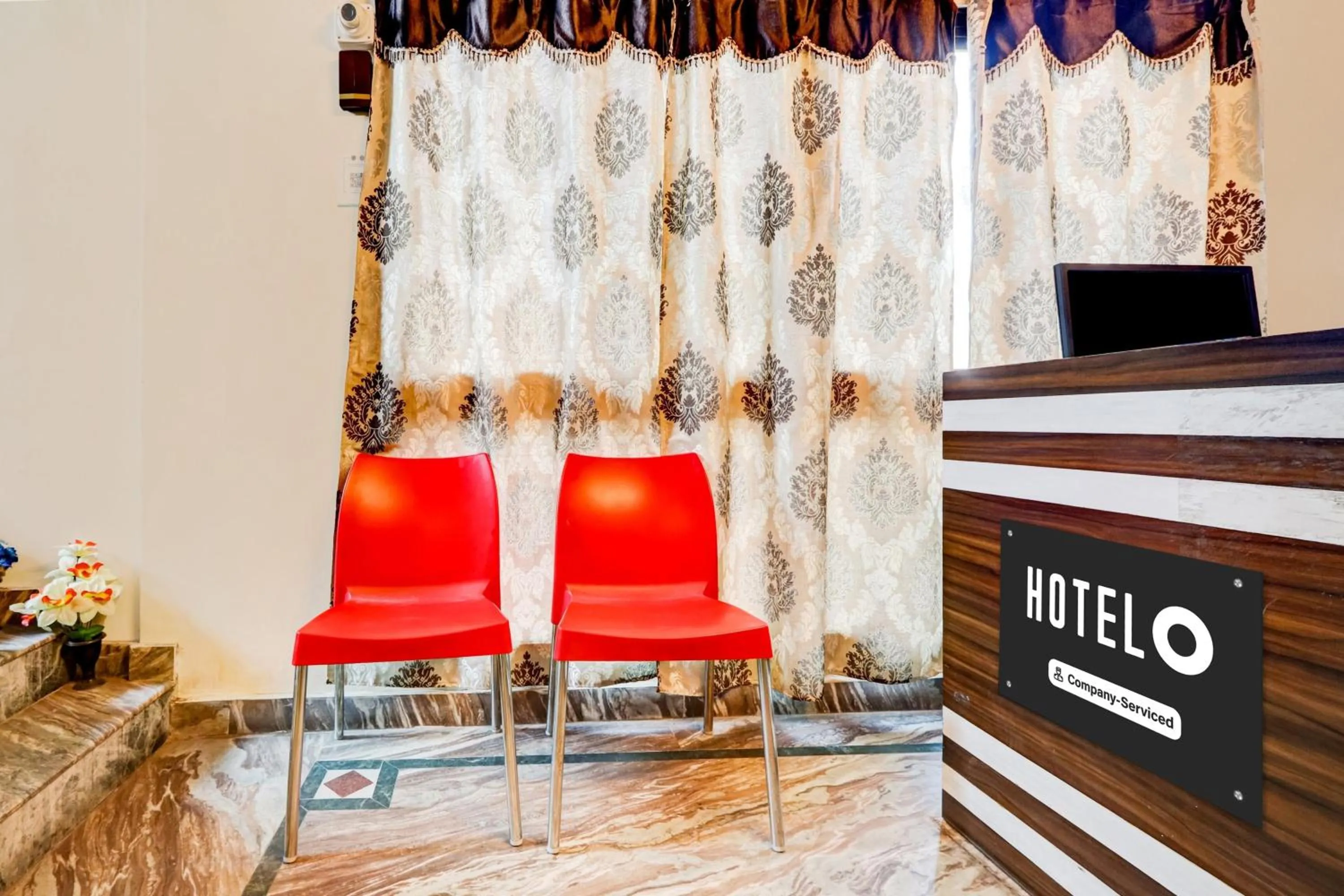 Lobby or reception in Super Hotel O Adarsh Nagar Near Kavya Hospital