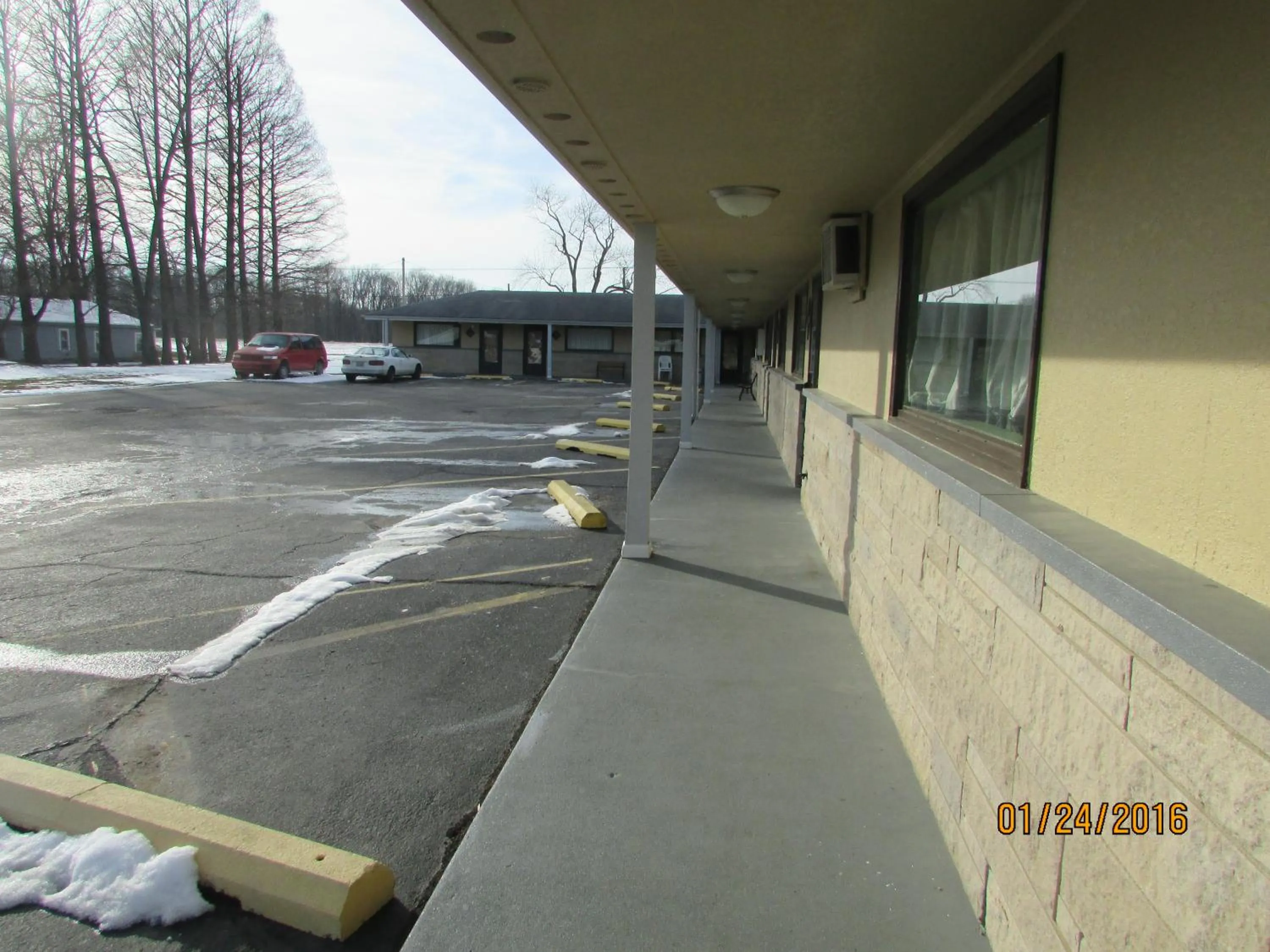 Property building in Gas Lite Motel Lawrenceville