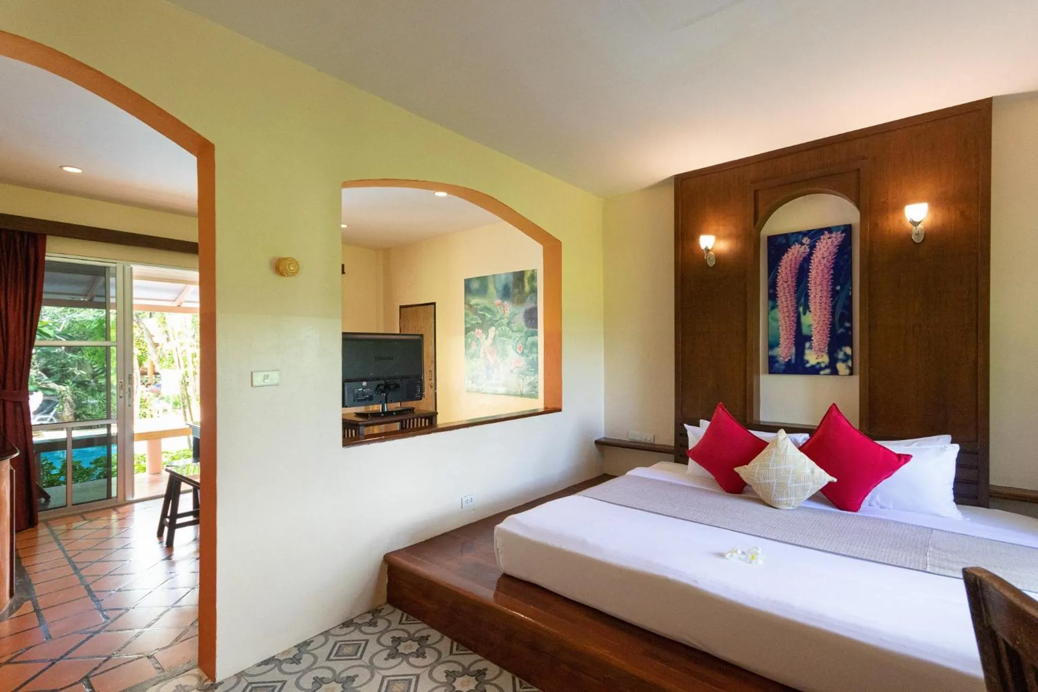 Photo of the whole room, Bed in Aochalong Villa Resort & Spa - SHA Plus