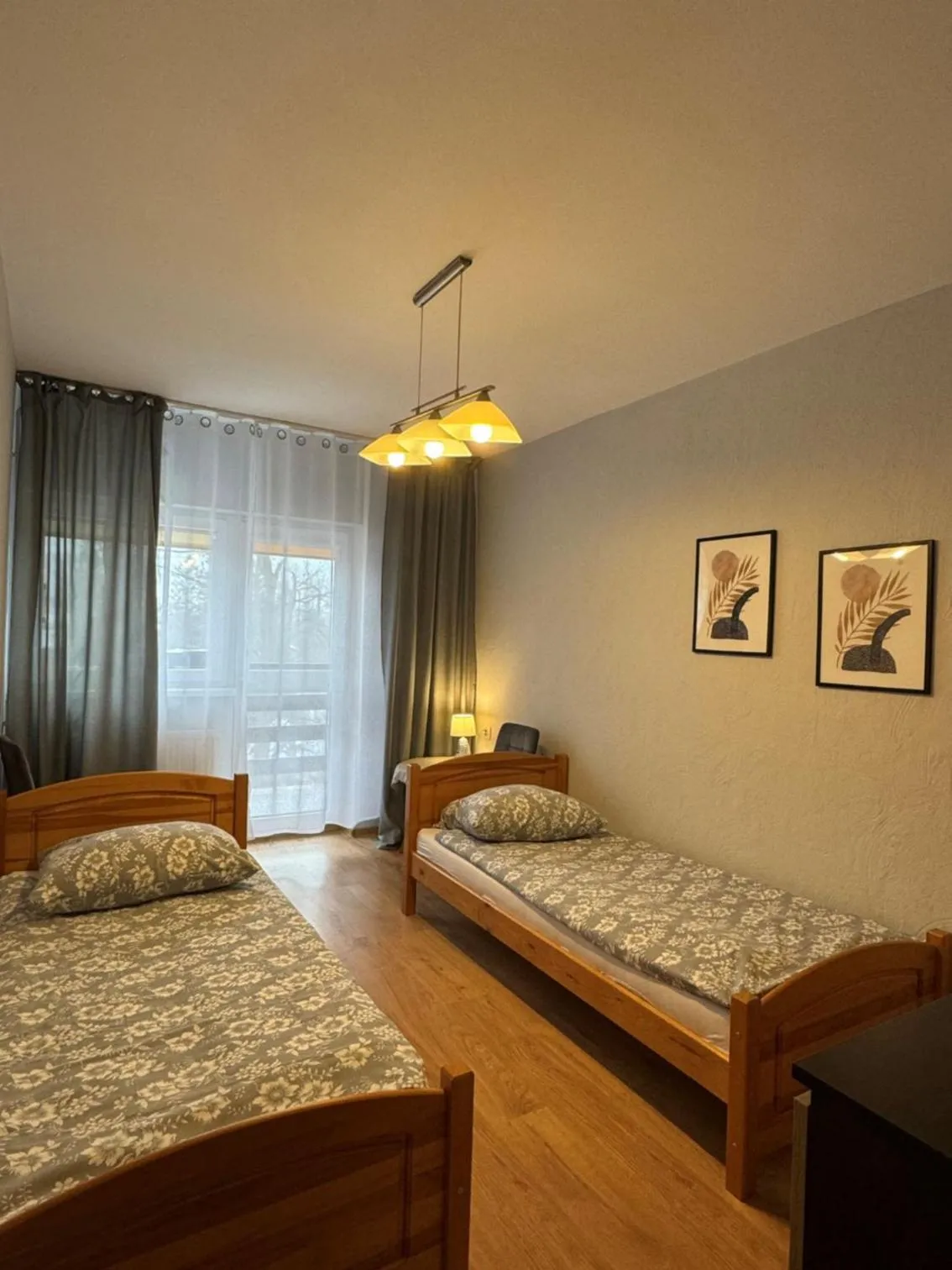 Communal lounge/ TV room, Bed in Dom wczasowy Przy Skałkach