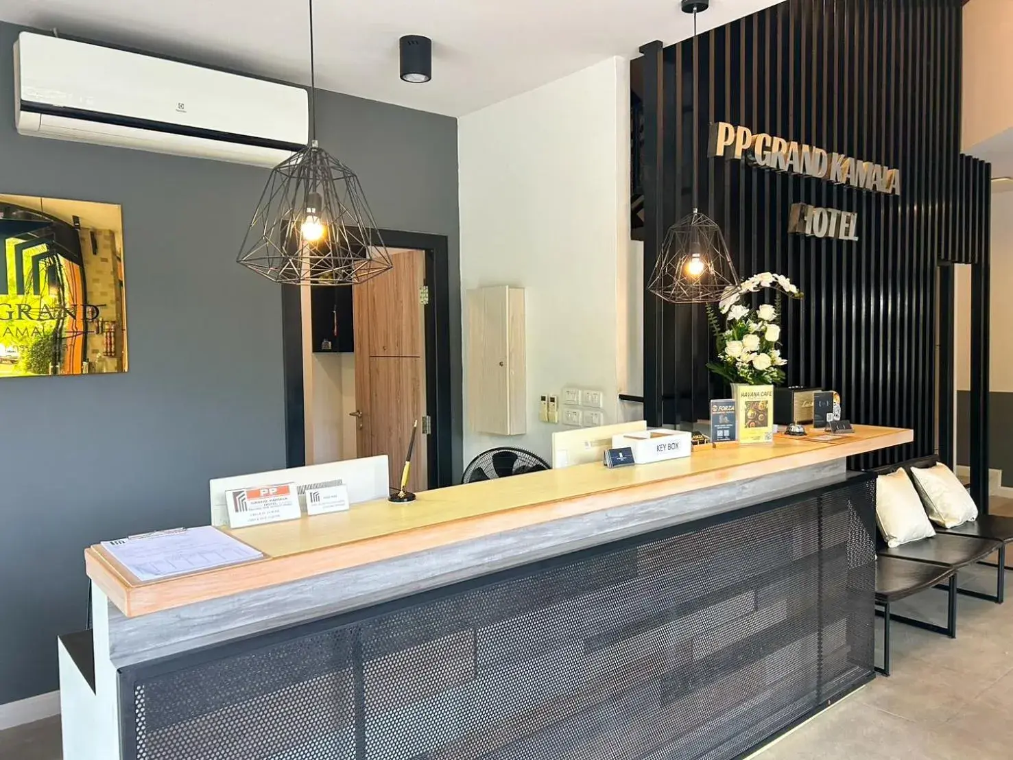 PP GRAND KAMALA HOTEL-SHA Extra Plus PP GRAND KAMALA HOTEL-SHA Extra Plus