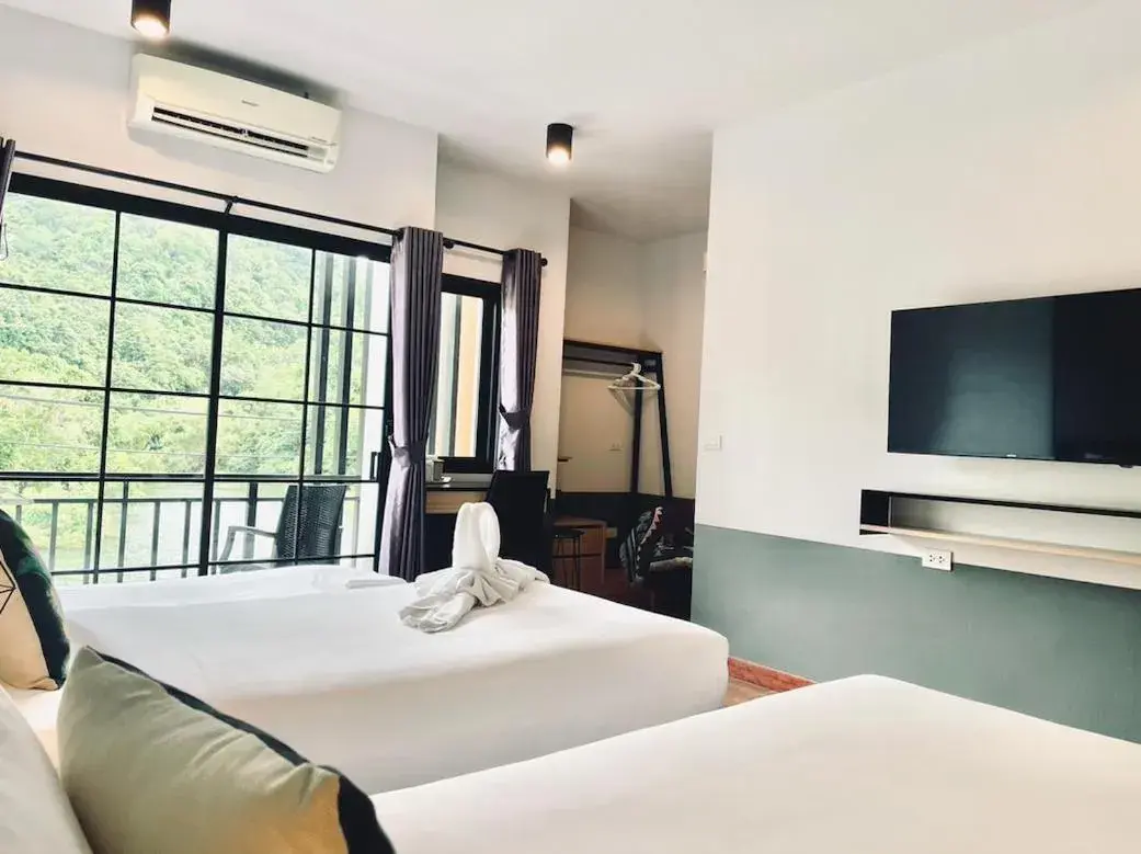 Bed in PP GRAND KAMALA HOTEL-SHA Extra Plus Bed in PP GRAND KAMALA HOTEL-SHA Extra Plus