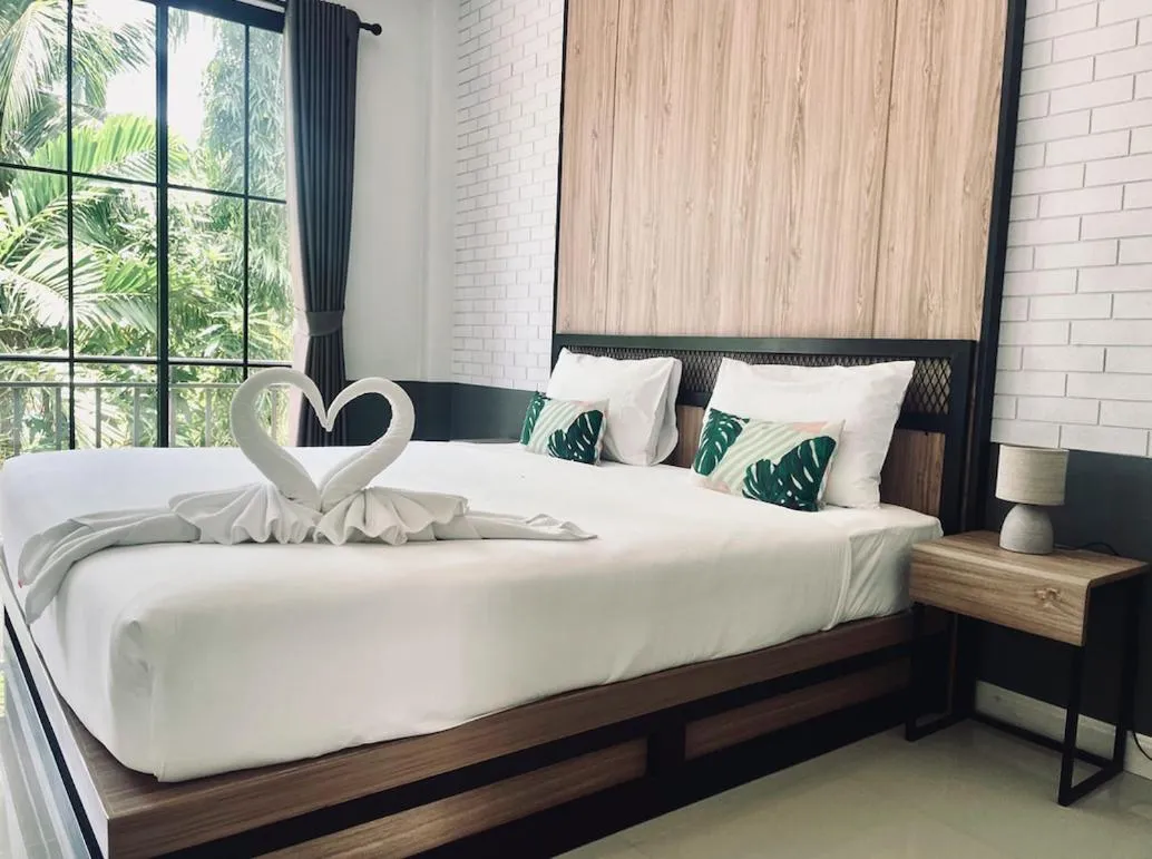 Bed in PP GRAND KAMALA HOTEL-SHA Extra Plus