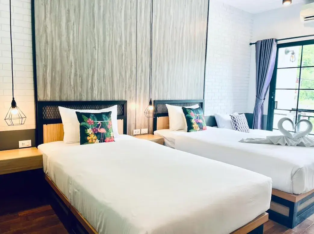 Bed in PP GRAND KAMALA HOTEL-SHA Extra Plus Bed in PP GRAND KAMALA HOTEL-SHA Extra Plus