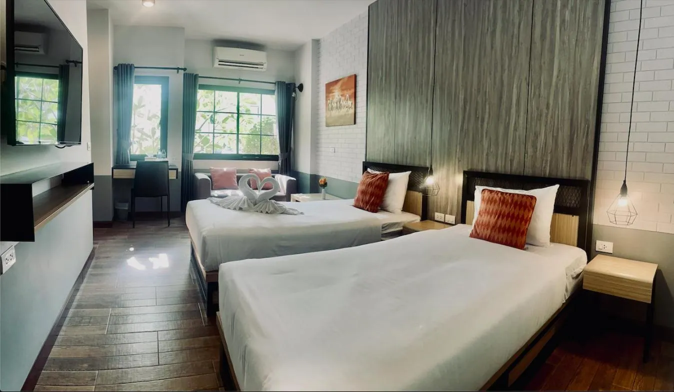 Bed in PP GRAND KAMALA HOTEL-SHA Extra Plus
