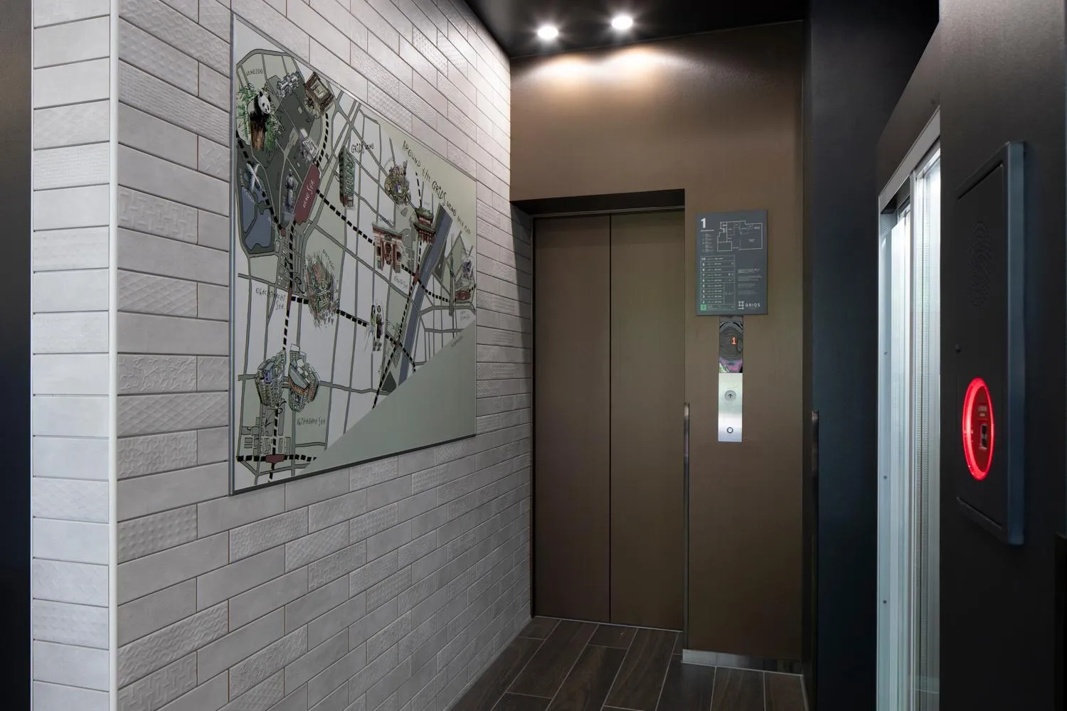 elevator in Grids Tokyo Ueno Hotel&Hostel