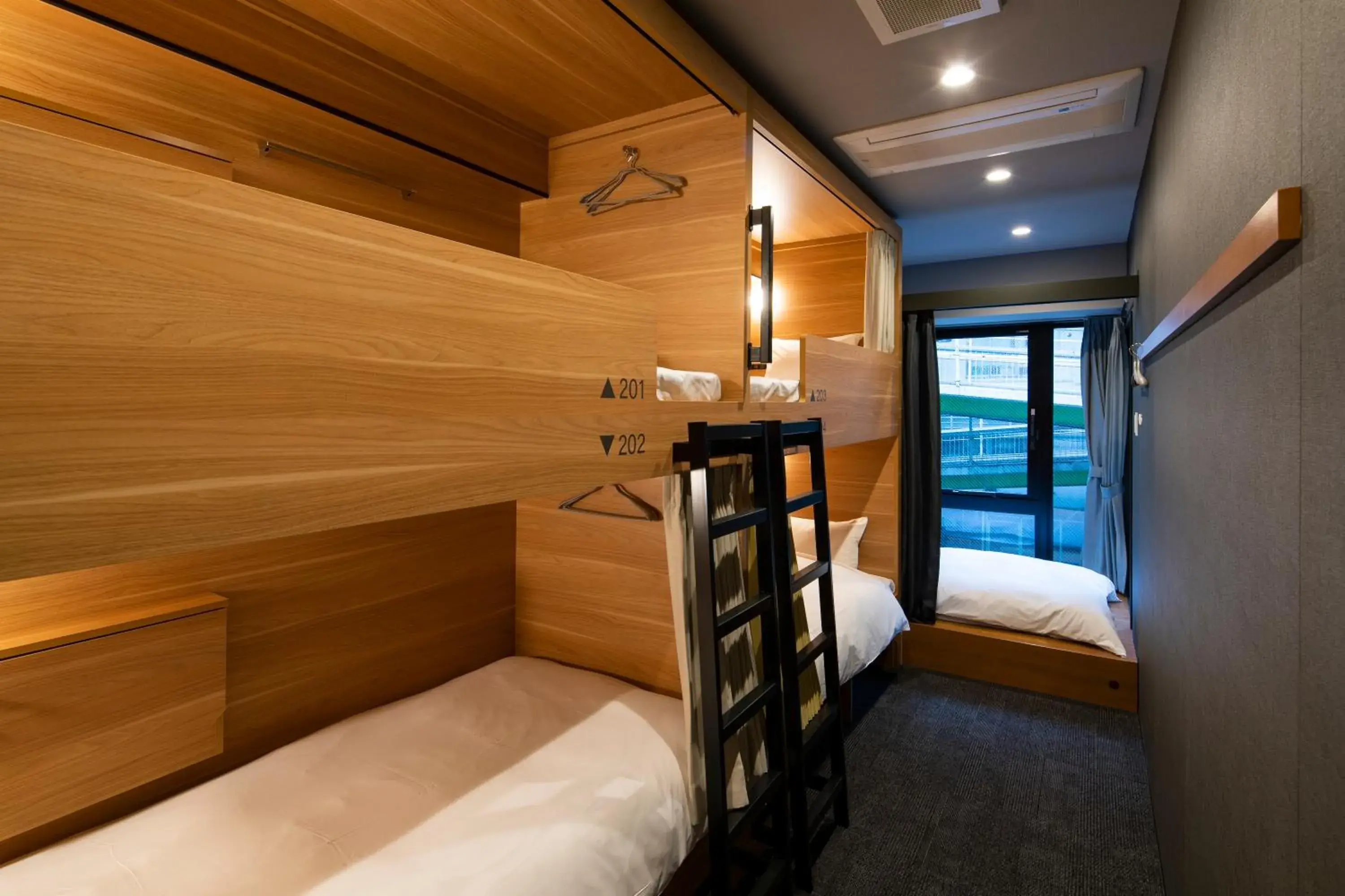 Photo of the whole room, Bed in Grids Tokyo Ueno Hotel&Hostel Photo of the whole room, Bed in Grids Tokyo Ueno Hotel&Hostel